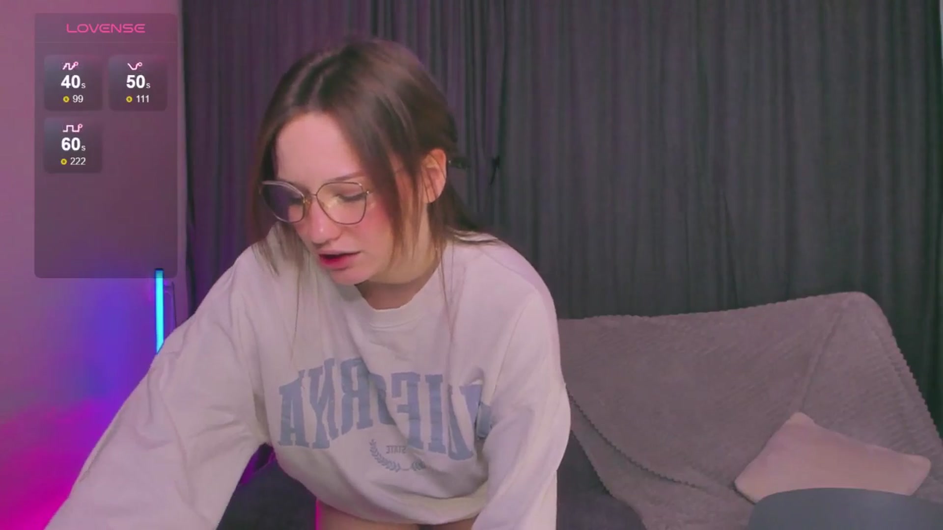 Gallery image thumbnail from Pinkgold_'s myfreecams stream on, 09/10/2025, 15:19 image 9 of 20