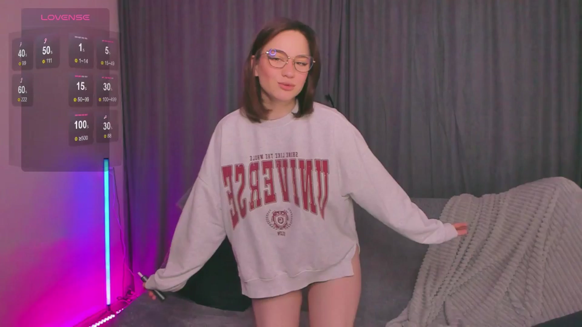 Gallery image thumbnail from Pinkgold_'s myfreecams stream on, 09/14/2025, 11:10 image 9 of 20