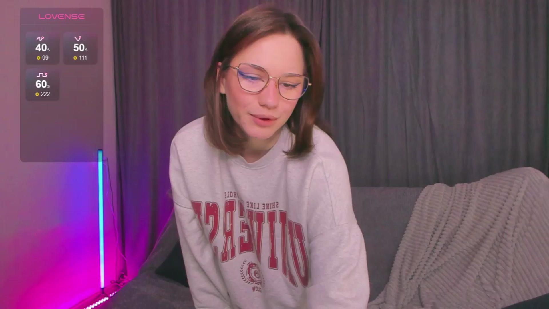 Gallery image thumbnail from Pinkgold_'s myfreecams stream on, 09/14/2025, 11:10 image 12 of 20