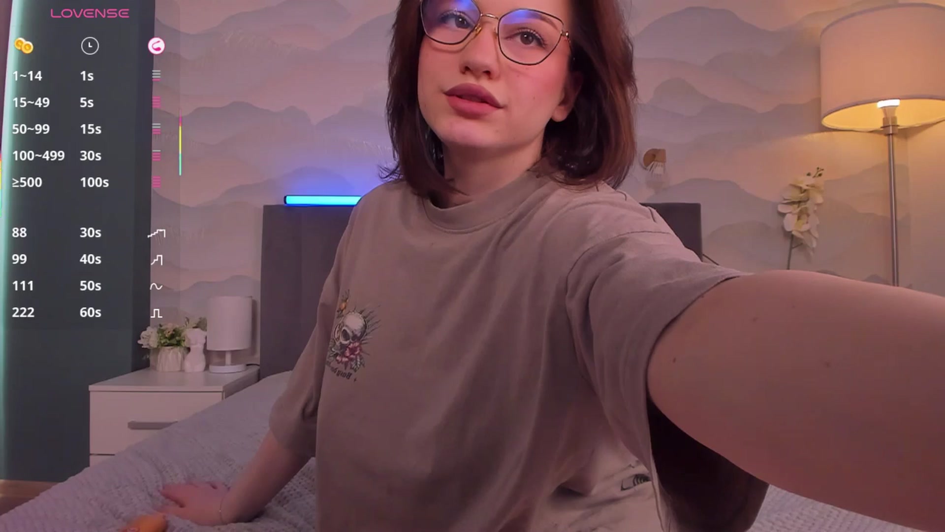 Gallery image thumbnail from Pinkgold_'s myfreecams stream on, 09/30/2025, 10:36 image 18 of 20