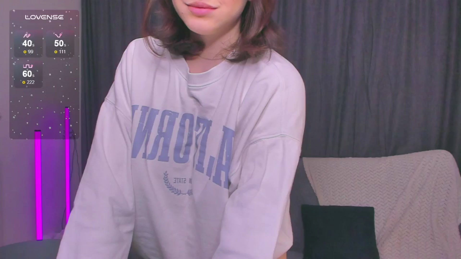 Gallery image thumbnail from Pinkgold_'s myfreecams stream on, 10/28/2025, 10:47 image 2 of 20