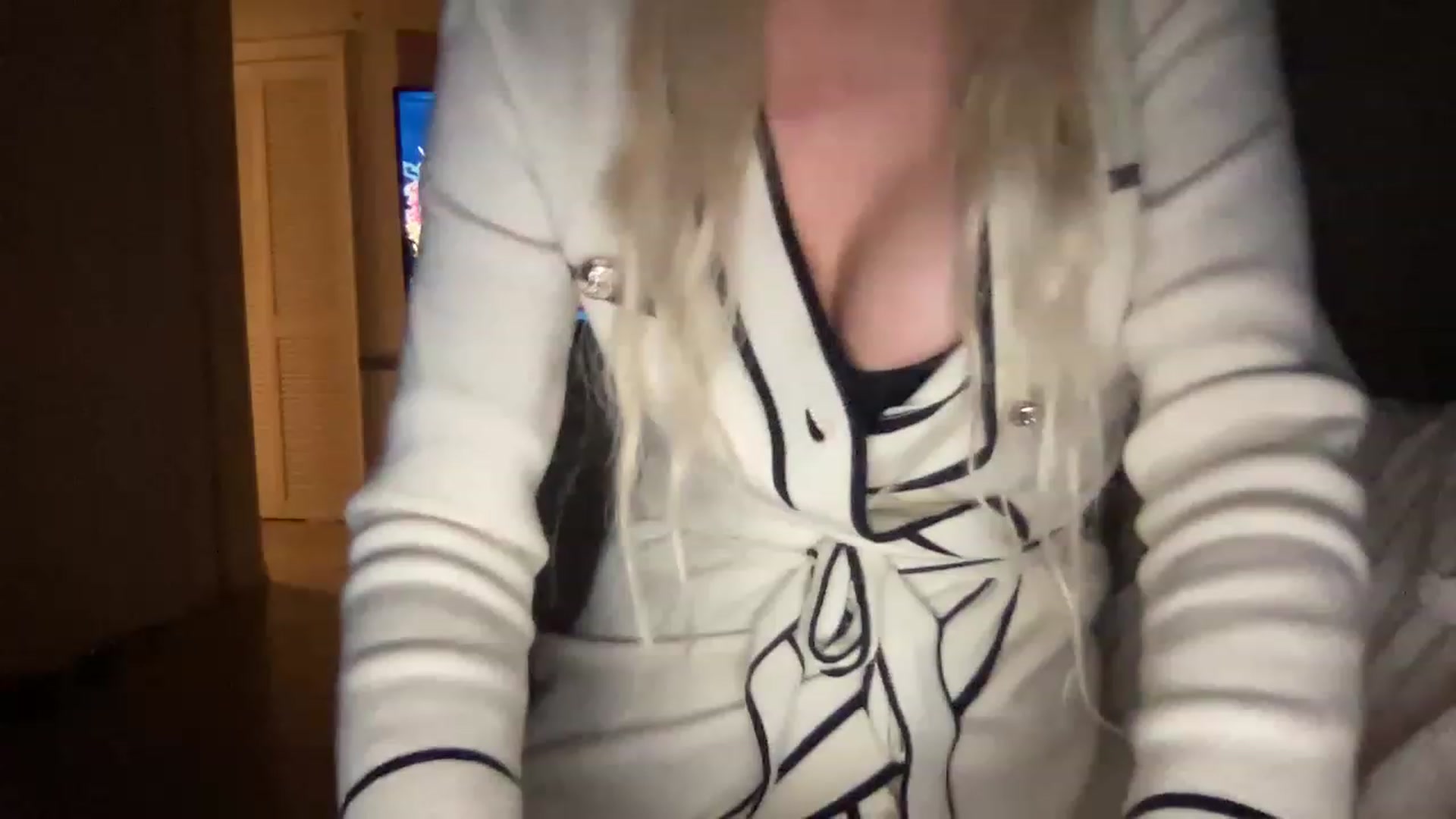Gallery image thumbnail from PinkkittyPlay's myfreecams stream on, 11/14/2022, 11:06 image 4 of 20