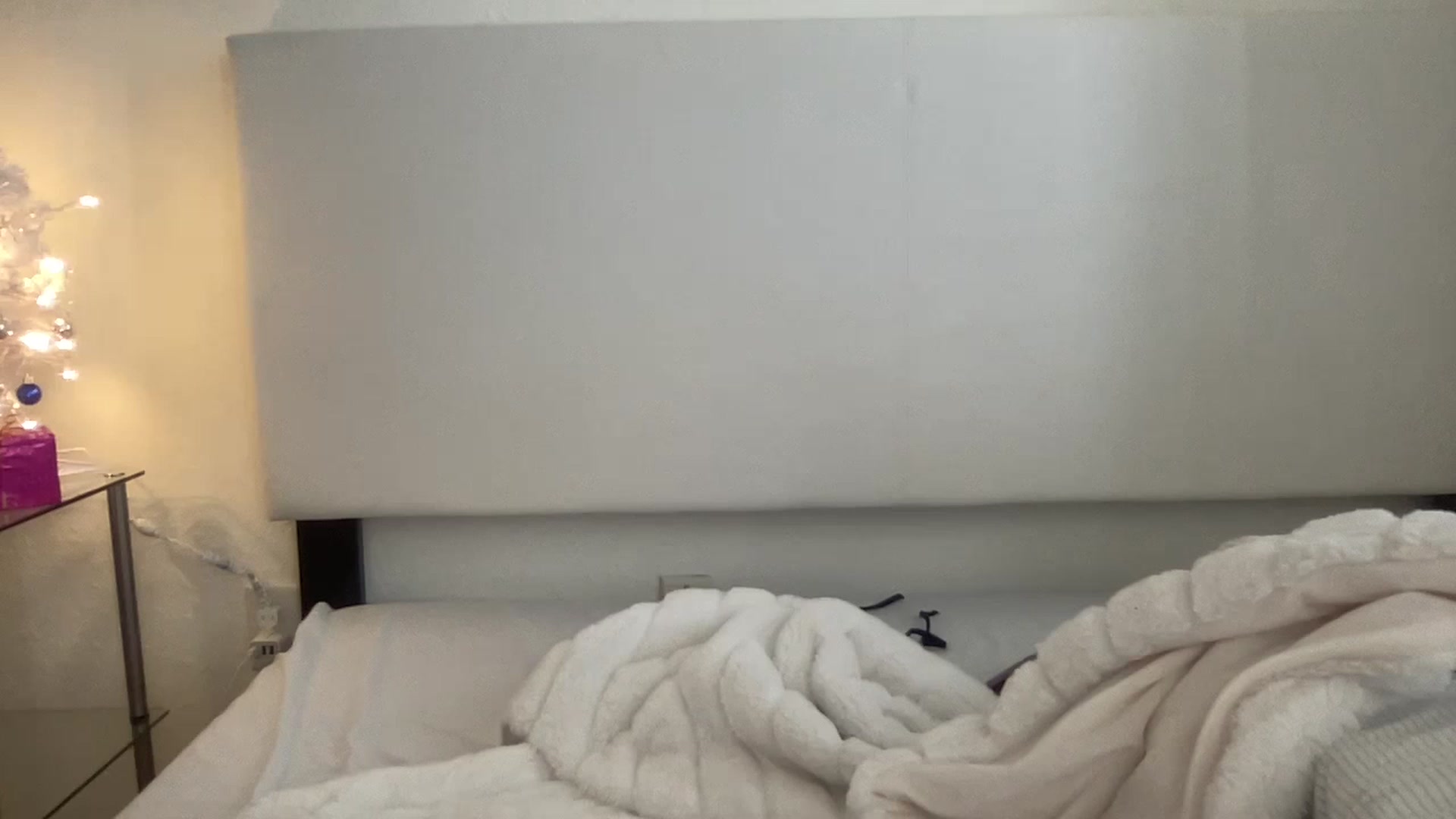 Gallery image thumbnail from PinkkittyPlay's myfreecams stream on, 11/18/2022, 15:45 image 11 of 20