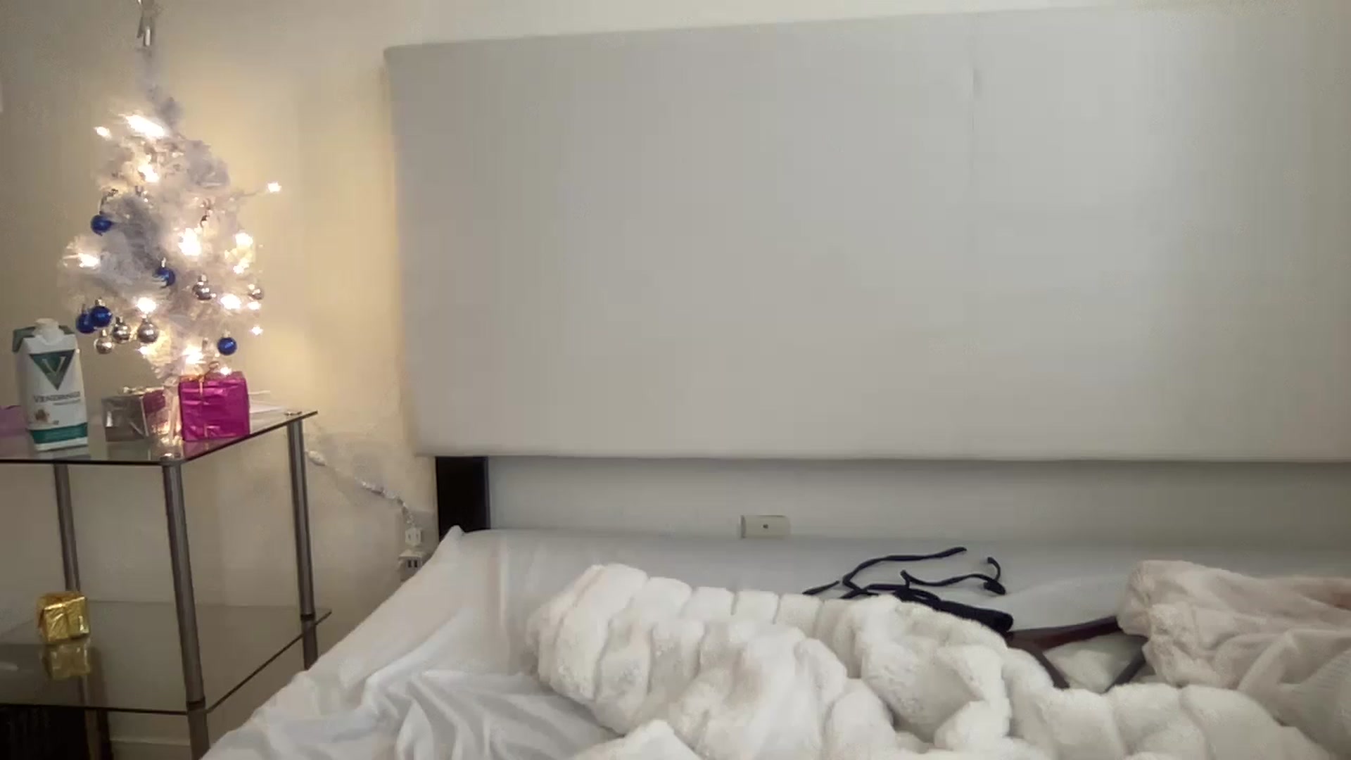 Gallery image thumbnail from PinkkittyPlay's myfreecams stream on, 11/18/2022, 17:03 image 11 of 20