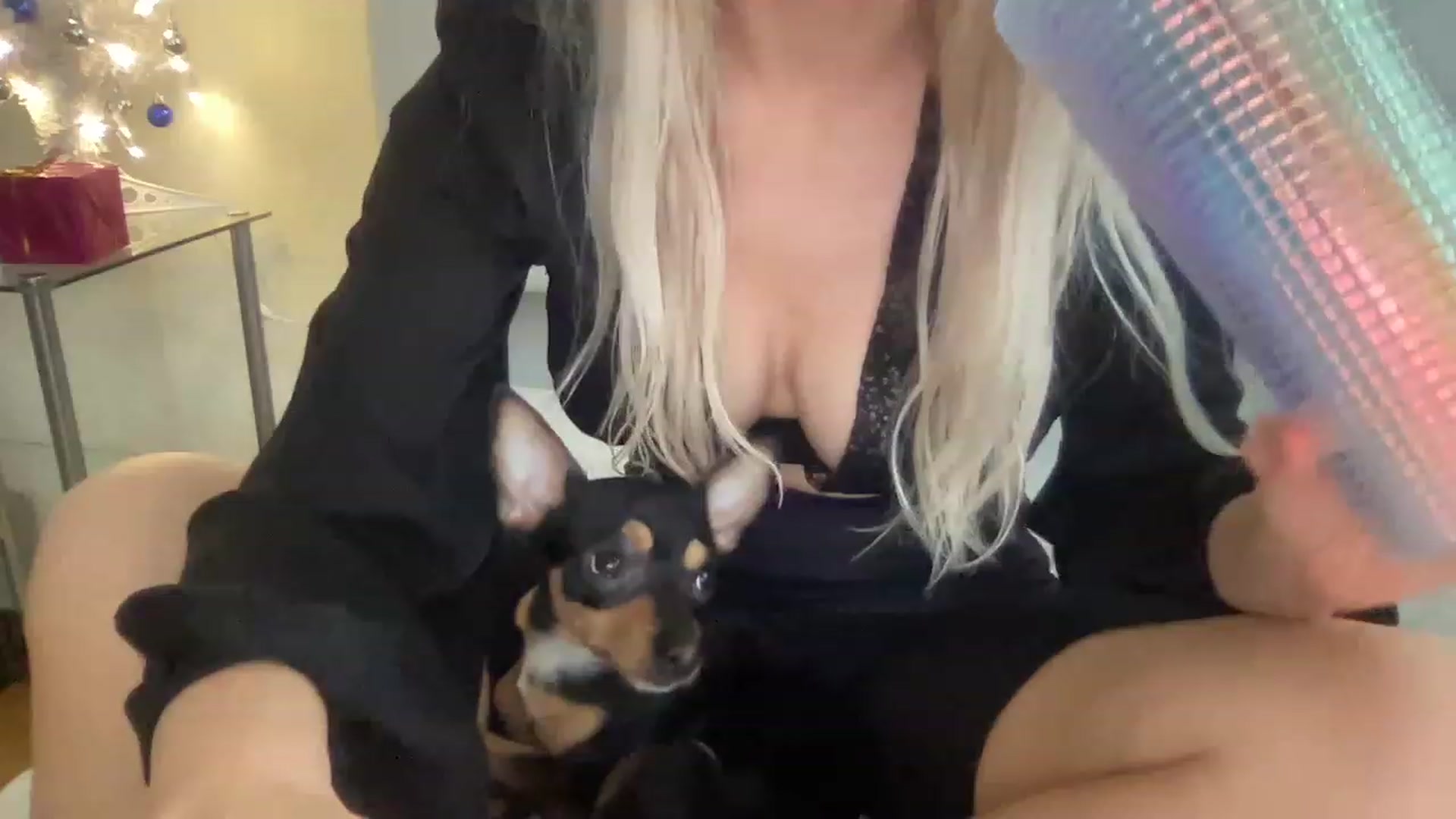Gallery image thumbnail from PinkkittyPlay's myfreecams stream on, 11/18/2022, 18:50 image 17 of 20