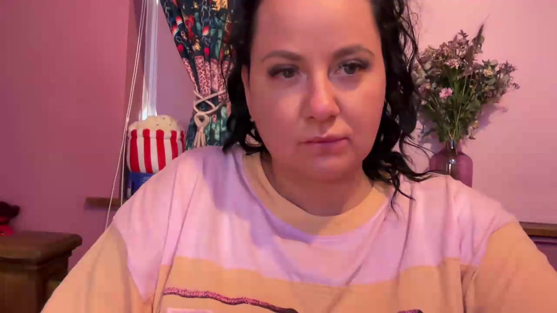 Gallery image thumbnail from Pinkpantherr's myfreecams stream on, 08/01/2026, 14:25 image 11 of 20