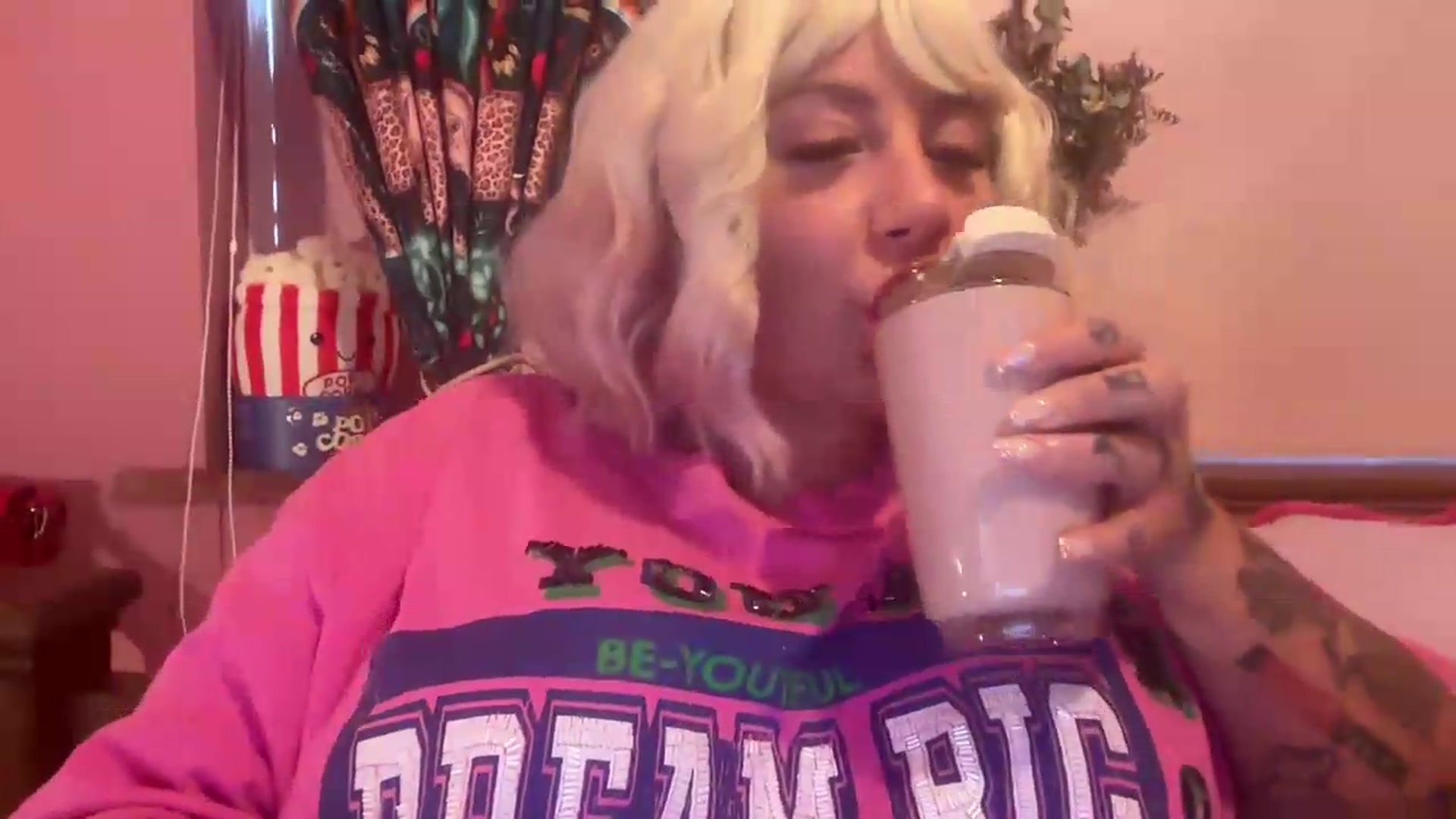 Gallery image thumbnail from Pinkpantherr's myfreecams stream on, 08/04/2026, 18:51 image 7 of 20