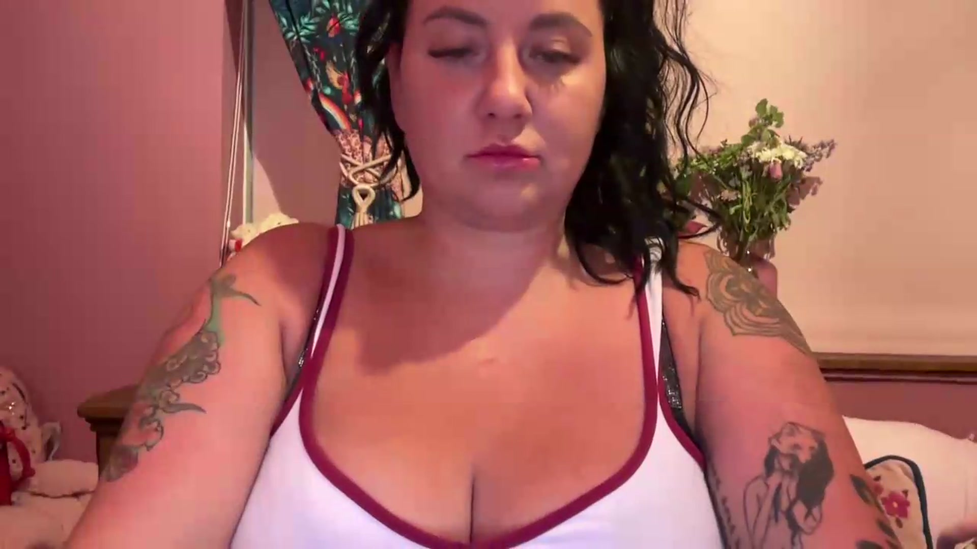 Gallery image thumbnail from Pinkpantherr's myfreecams stream on, 08/17/2026, 01:00 image 2 of 20