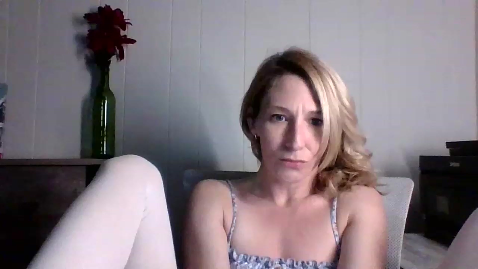 Gallery image thumbnail from Pinkpeach4's myfreecams stream on, 02/02/2023, 09:00 image 15 of 20