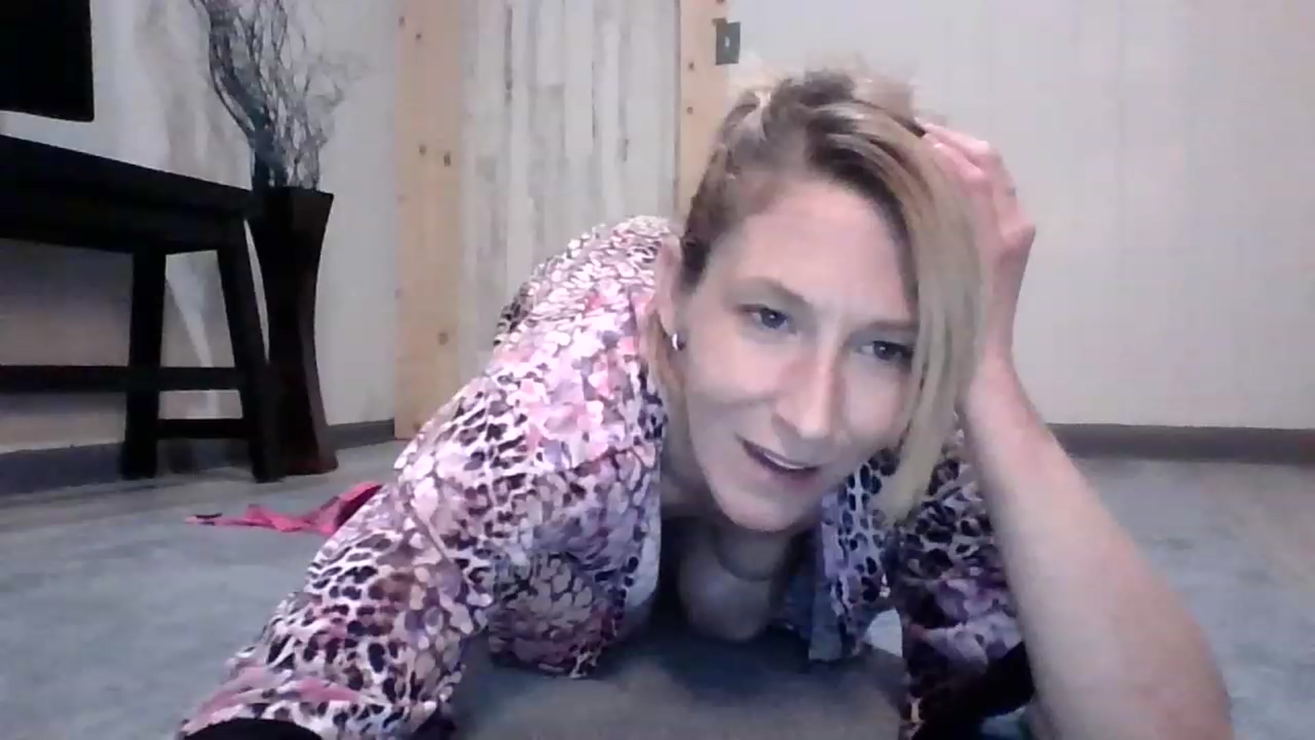 Gallery image thumbnail from Pinkpeach4's myfreecams stream on, 02/03/2023, 10:09 image 2 of 20