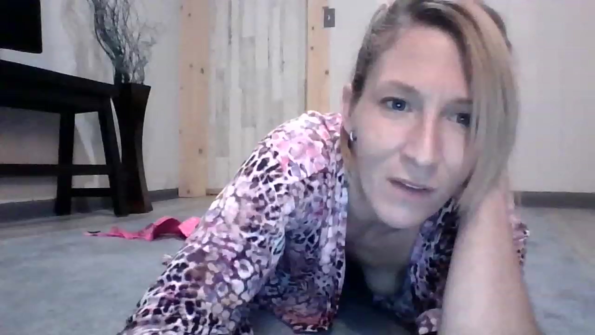 Gallery image thumbnail from Pinkpeach4's myfreecams stream on, 02/03/2023, 10:09 image 6 of 20