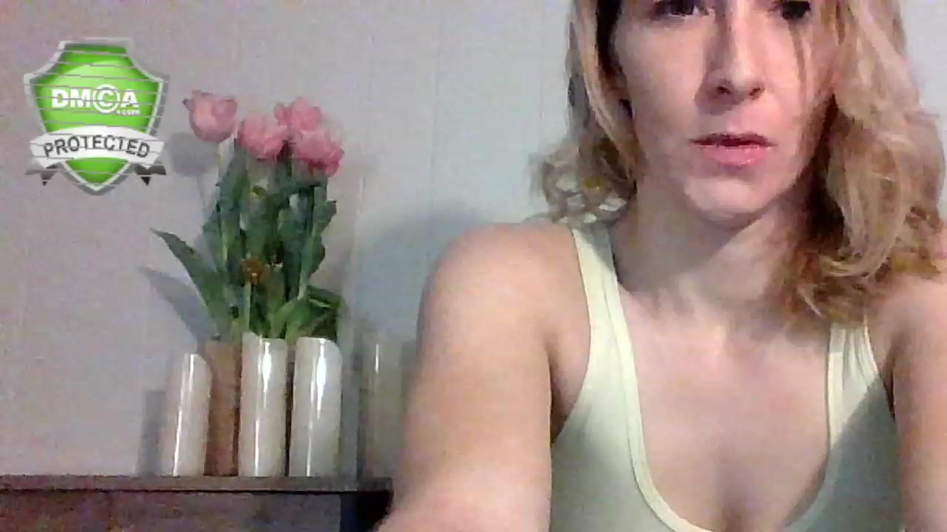 Gallery image thumbnail from Pinkpeach4's myfreecams stream on, 02/12/2023, 17:33 image 4 of 20