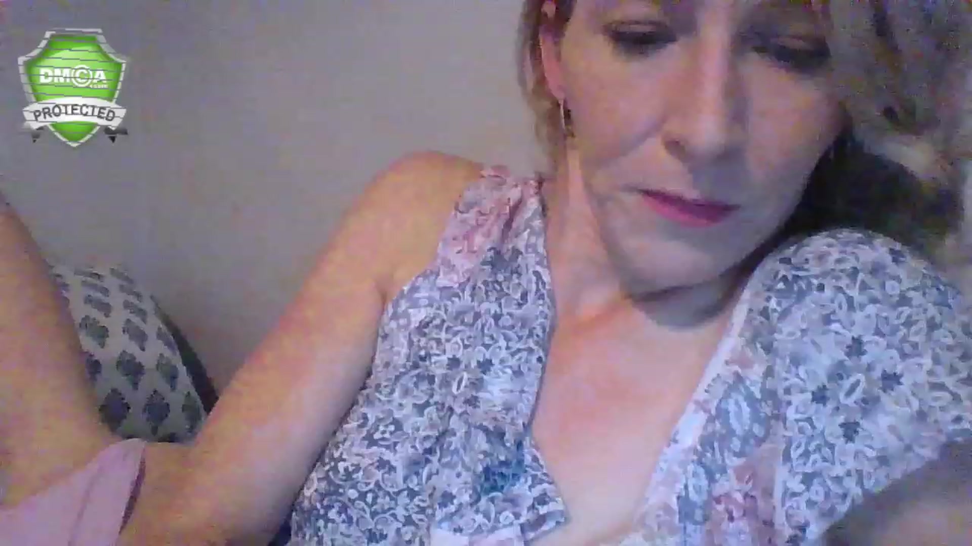 Gallery image thumbnail from Pinkpeach4's myfreecams stream on, 02/18/2023, 19:49 image 1 of 20