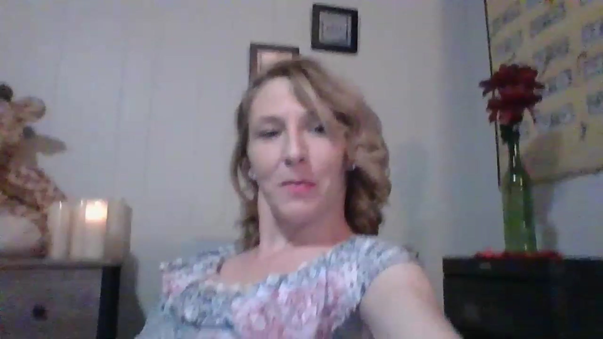 Gallery image thumbnail from Pinkpeach4's myfreecams stream on, 03/06/2023, 02:09 image 2 of 20