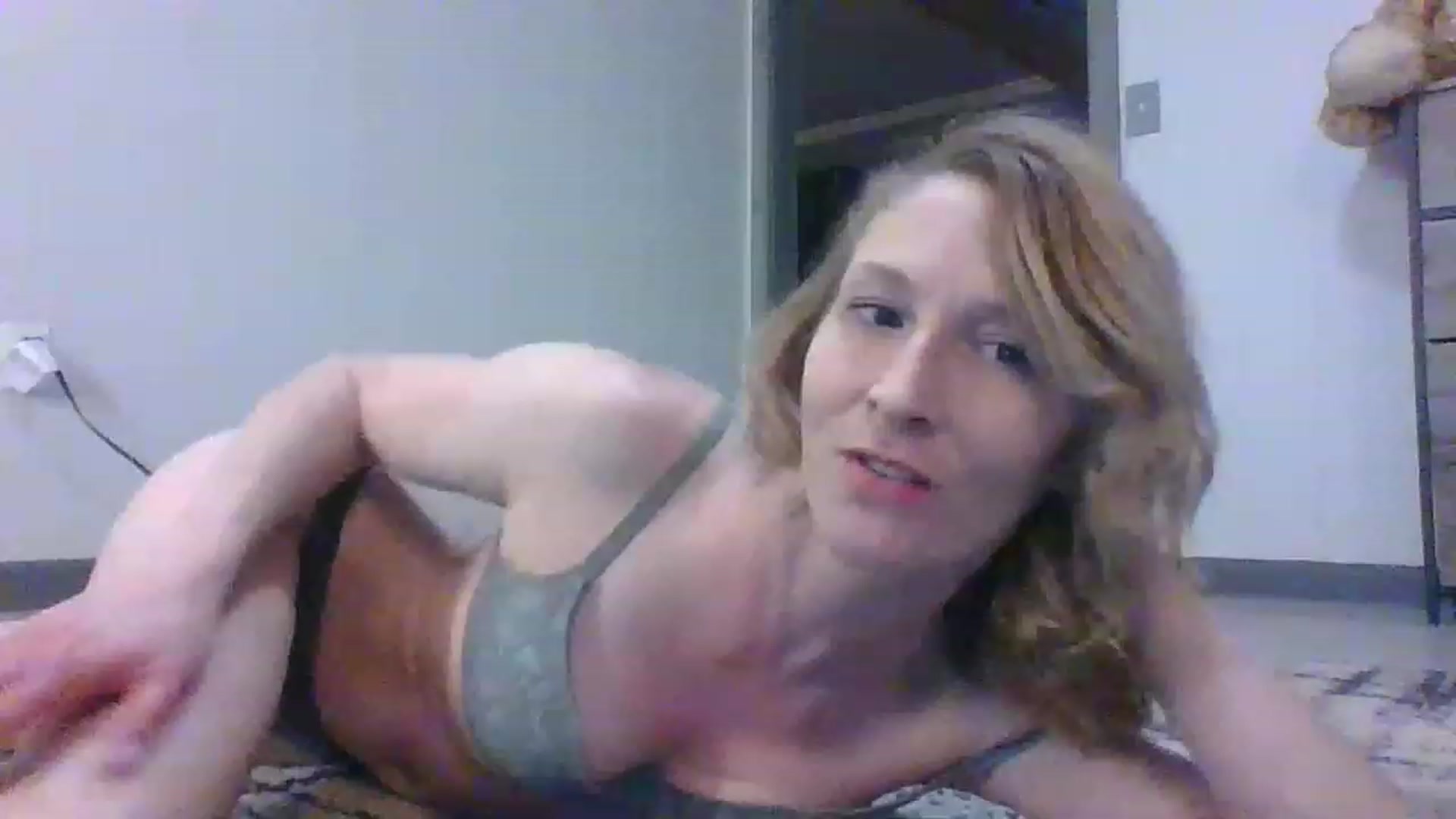 Gallery image thumbnail from Pinkpeach4's myfreecams stream on, 03/06/2023, 05:59 image 16 of 20