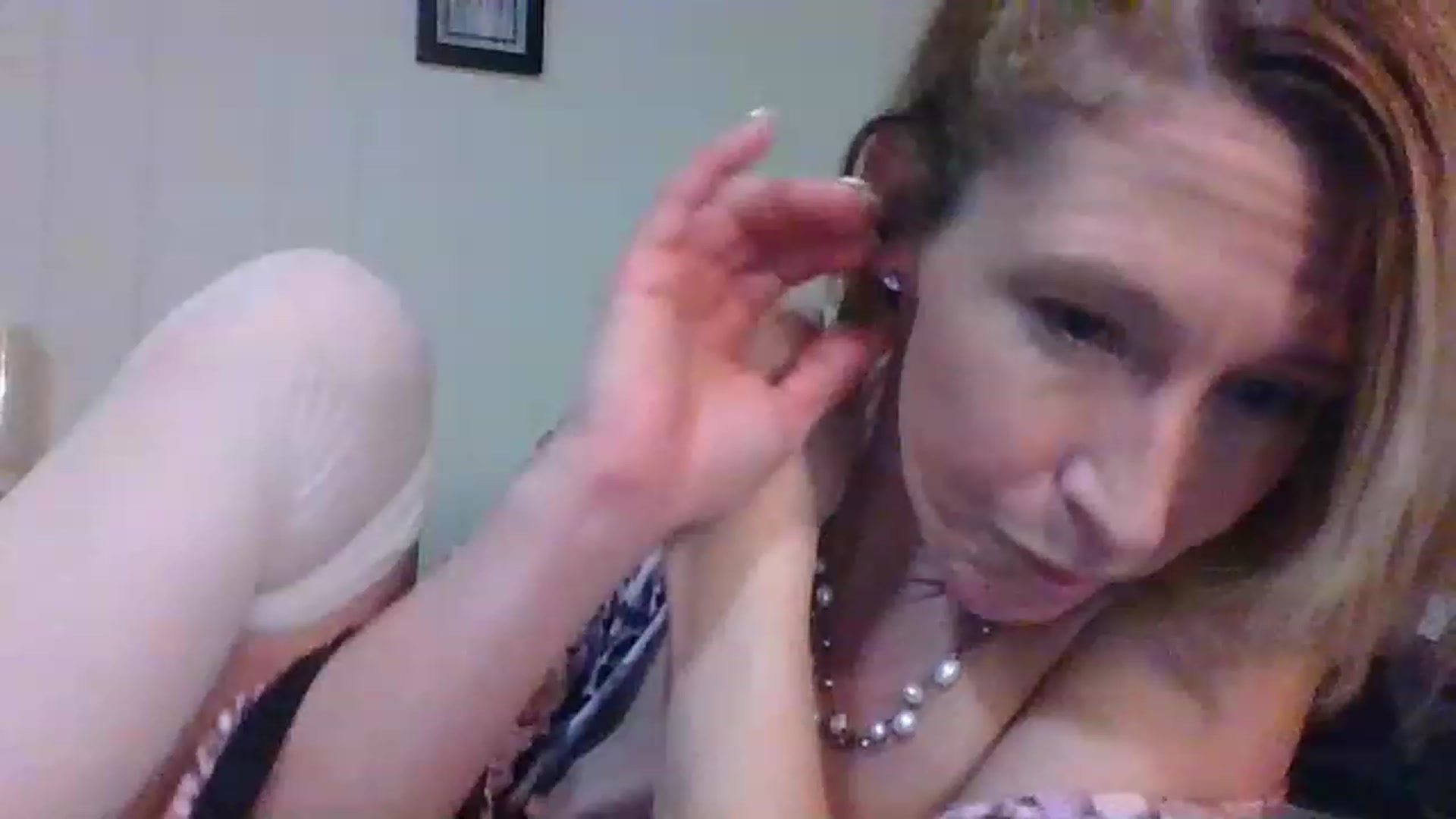 Gallery image thumbnail from Pinkpeach4's myfreecams stream on, 03/17/2023, 08:19 image 11 of 20