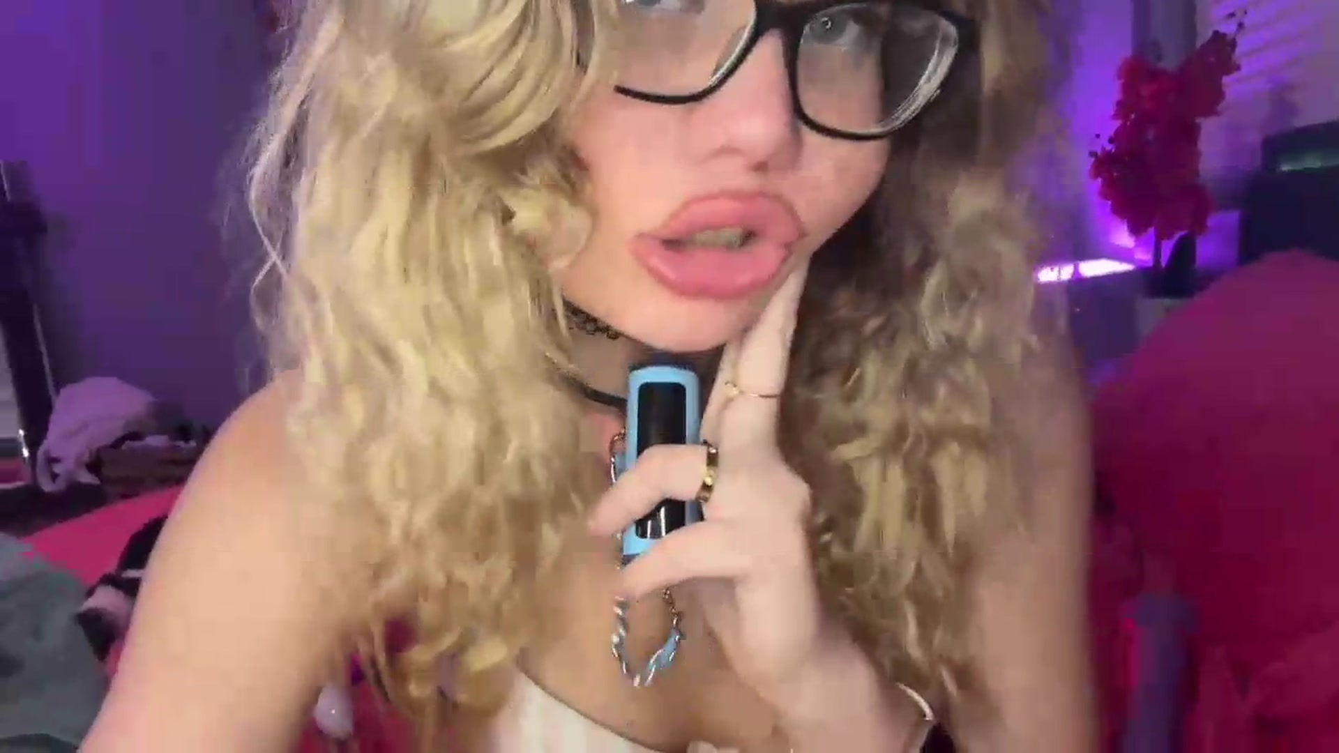 Gallery image thumbnail from Pinkstarburstt's myfreecams stream on, 08/02/2026, 09:10 image 17 of 20