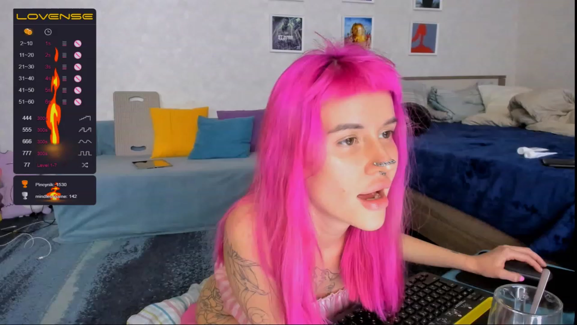 Gallery image thumbnail from Pinky_Chlo's myfreecams stream on, 12/21/2022, 17:00 image 12 of 20