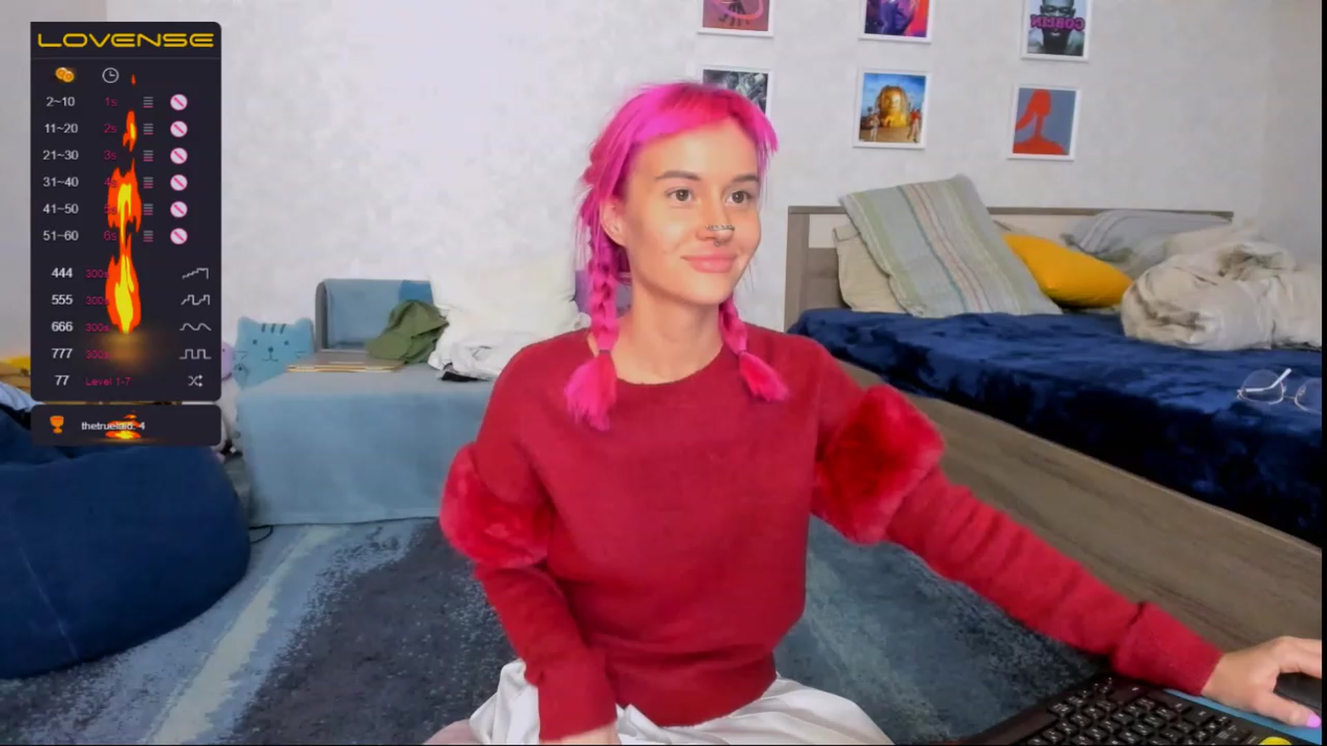 Gallery image thumbnail from Pinky_Chlo's myfreecams stream on, 12/25/2022, 14:24 image 2 of 20