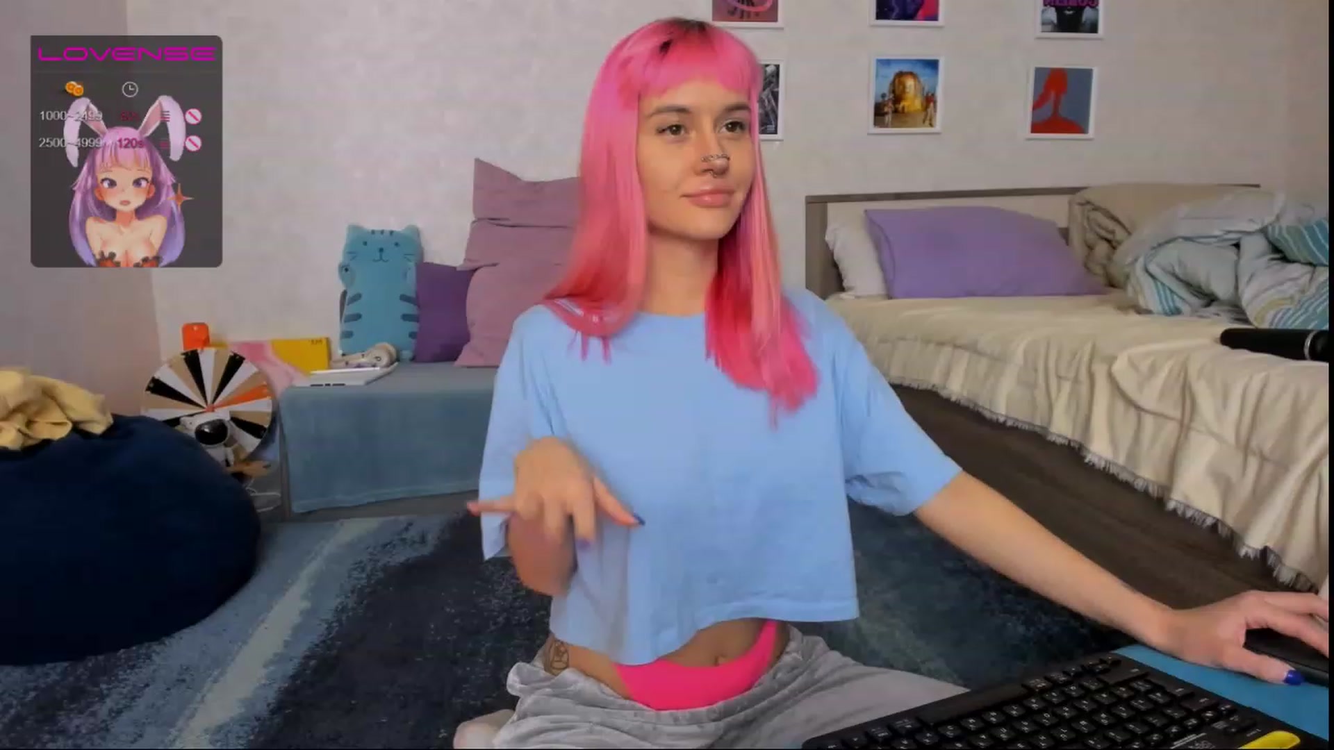 Gallery image thumbnail from Pinky_Chlo's myfreecams stream on, 02/03/2023, 16:44 image 1 of 20
