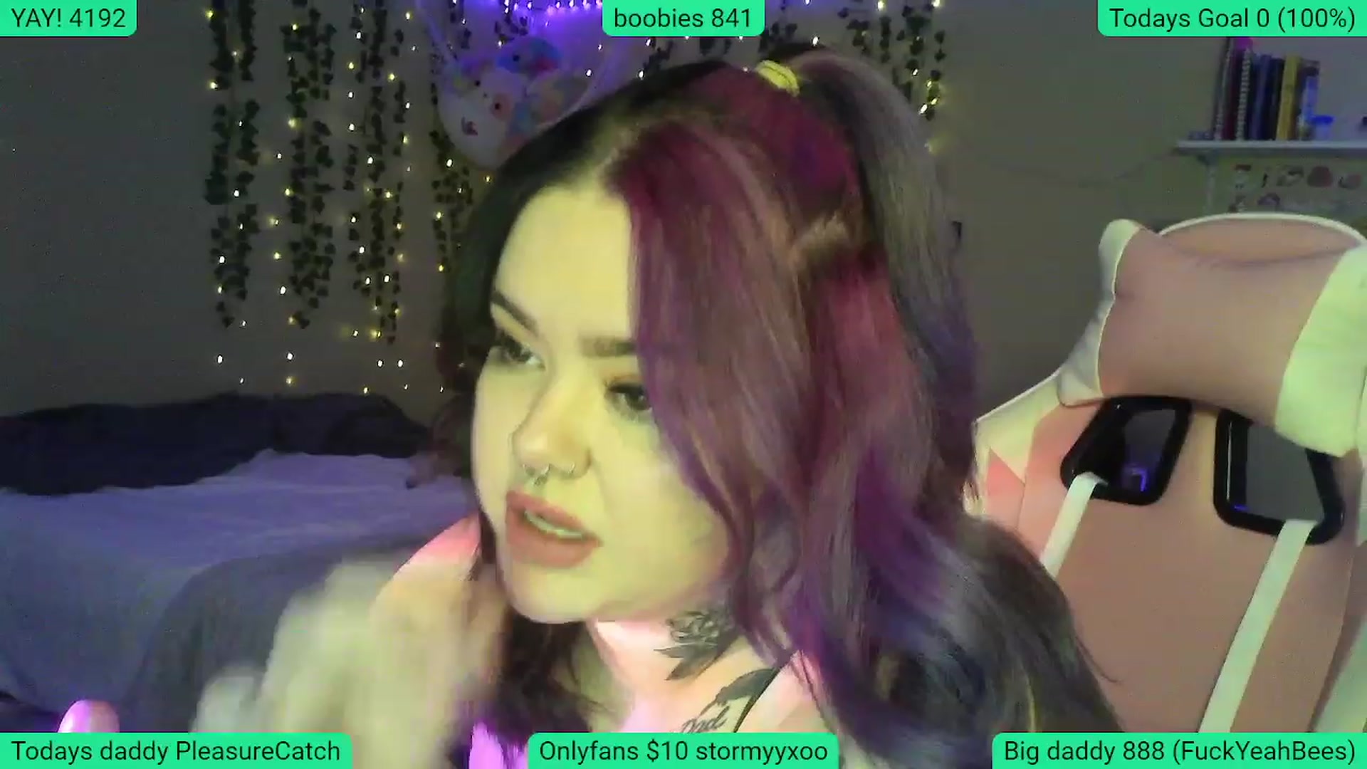 Gallery image thumbnail from Pinkypuddles's myfreecams stream on, 01/11/2024, 03:39 image 12 of 20