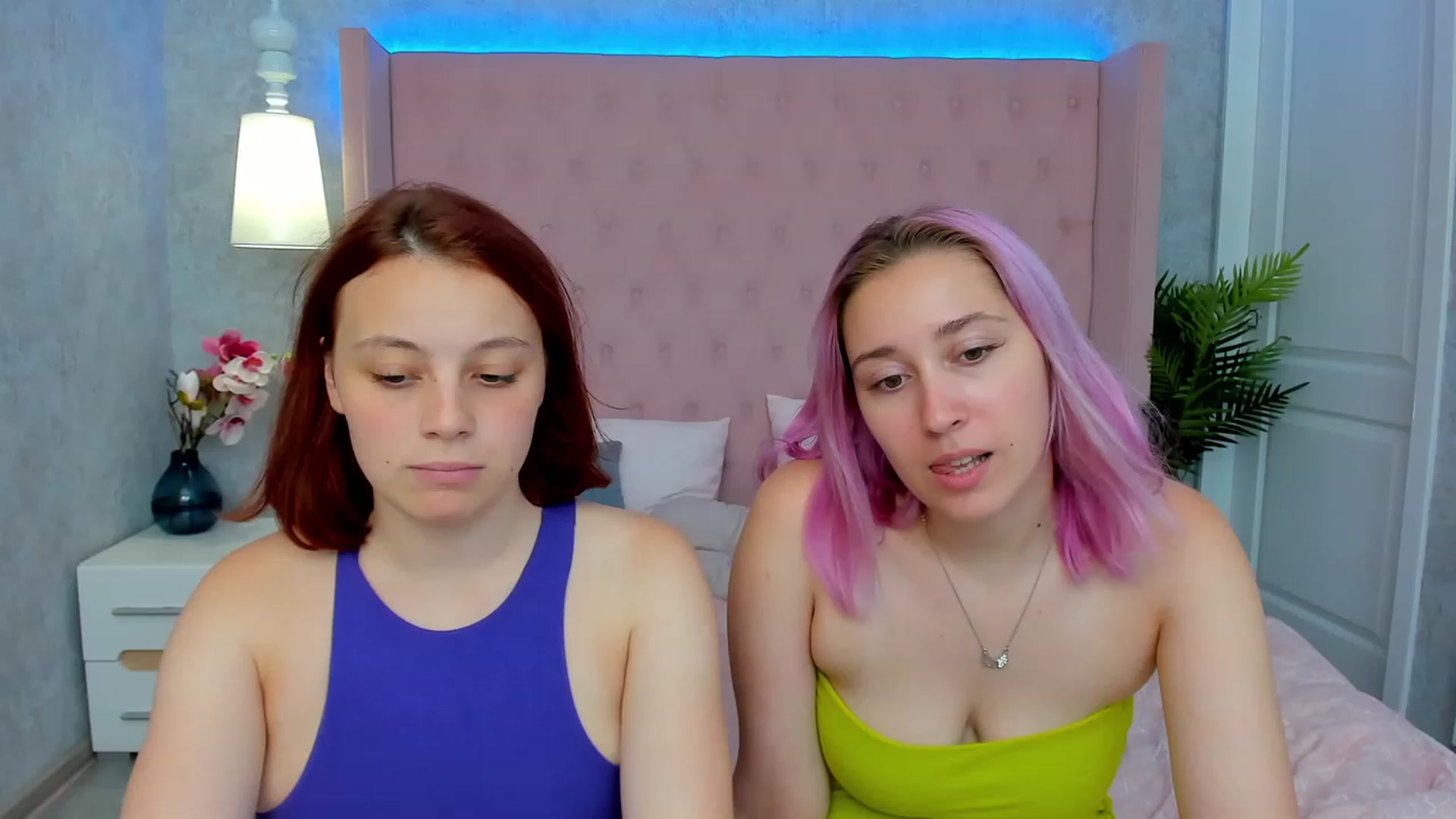Gallery image thumbnail from PiperHart's myfreecams stream on, 08/05/2023, 12:02 image 4 of 20