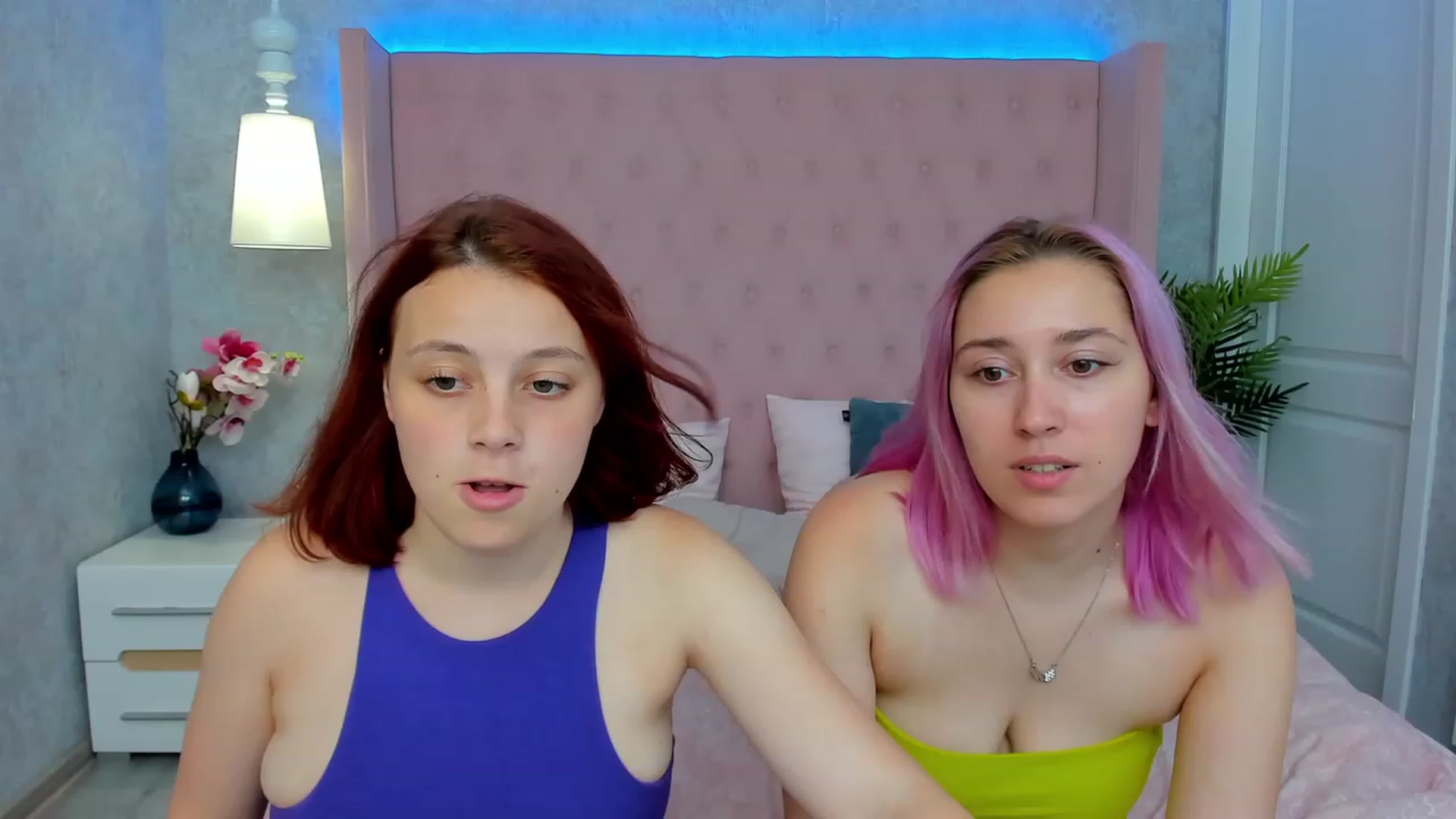 Gallery image thumbnail from PiperHart's myfreecams stream on, 08/05/2023, 12:02 image 9 of 20