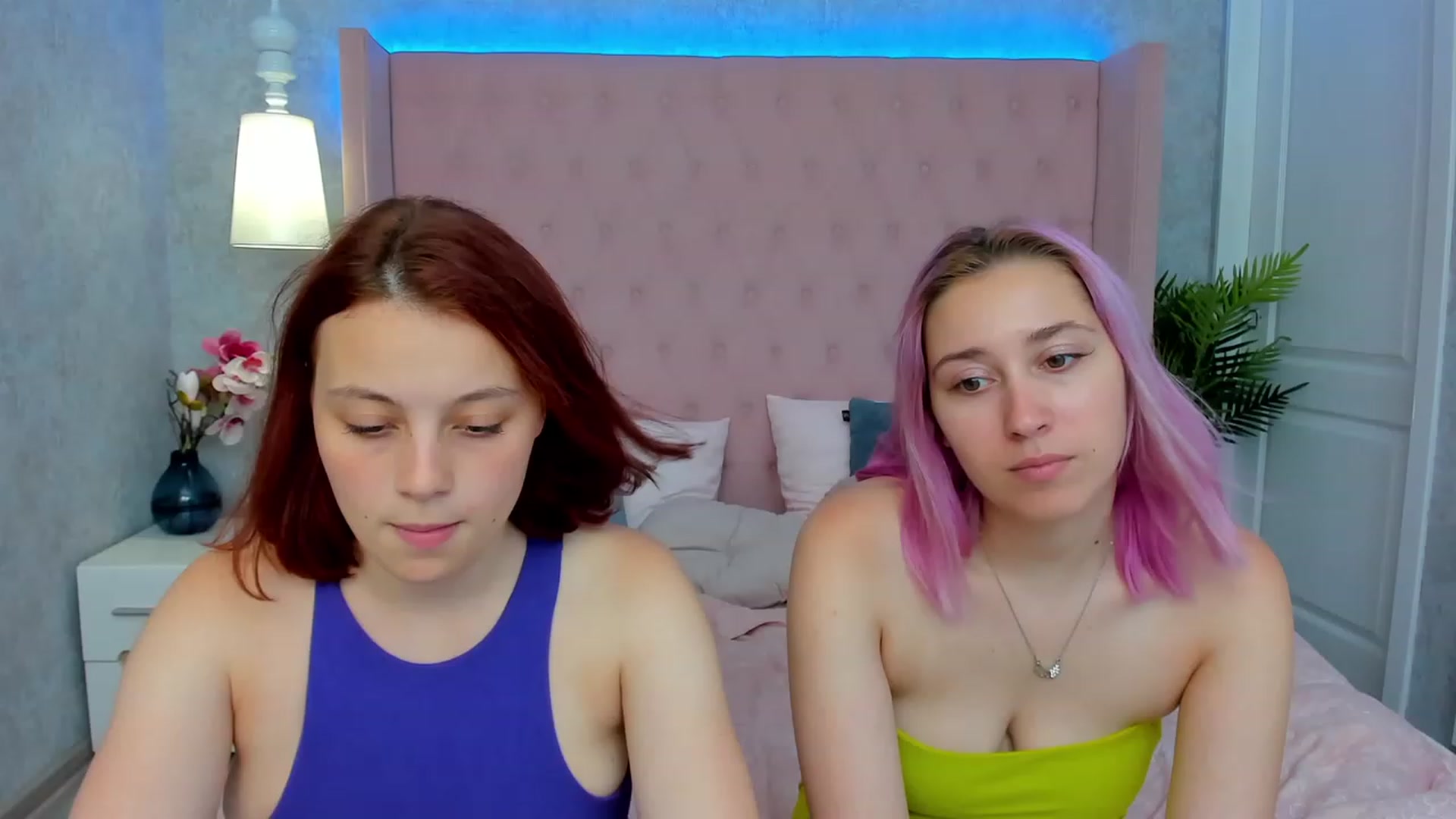 Gallery image thumbnail from PiperHart's myfreecams stream on, 08/05/2023, 12:02 image 8 of 20