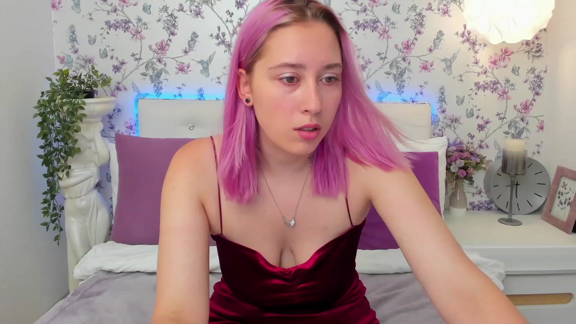 Gallery image thumbnail from PiperHart's myfreecams stream on, 08/06/2023, 14:34 image 1 of 20