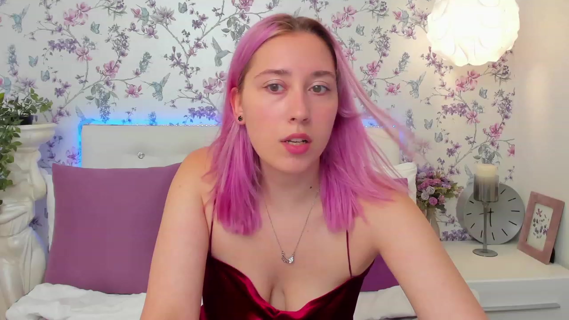 Gallery image thumbnail from PiperHart's myfreecams stream on, 08/06/2023, 14:34 image 13 of 20