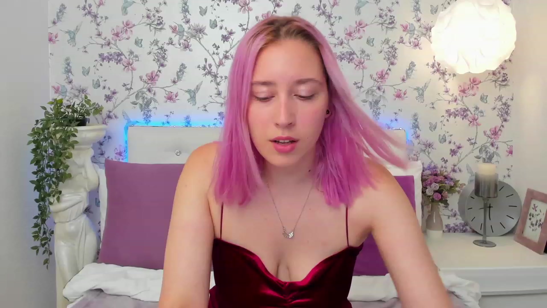 Gallery image thumbnail from PiperHart's myfreecams stream on, 08/06/2023, 14:34 image 4 of 20