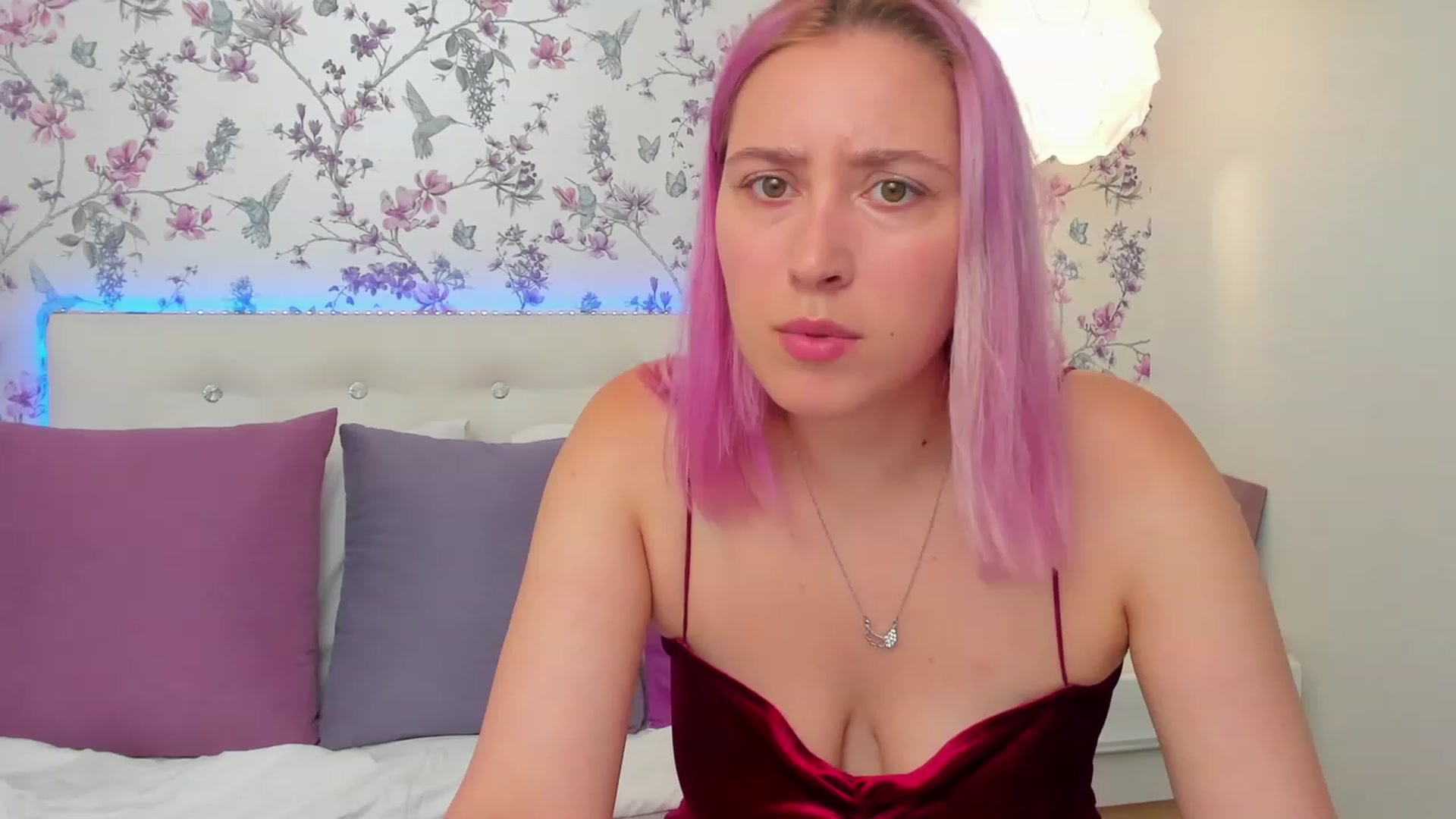 Gallery image thumbnail from PiperHart's myfreecams stream on, 08/06/2023, 14:34 image 7 of 20