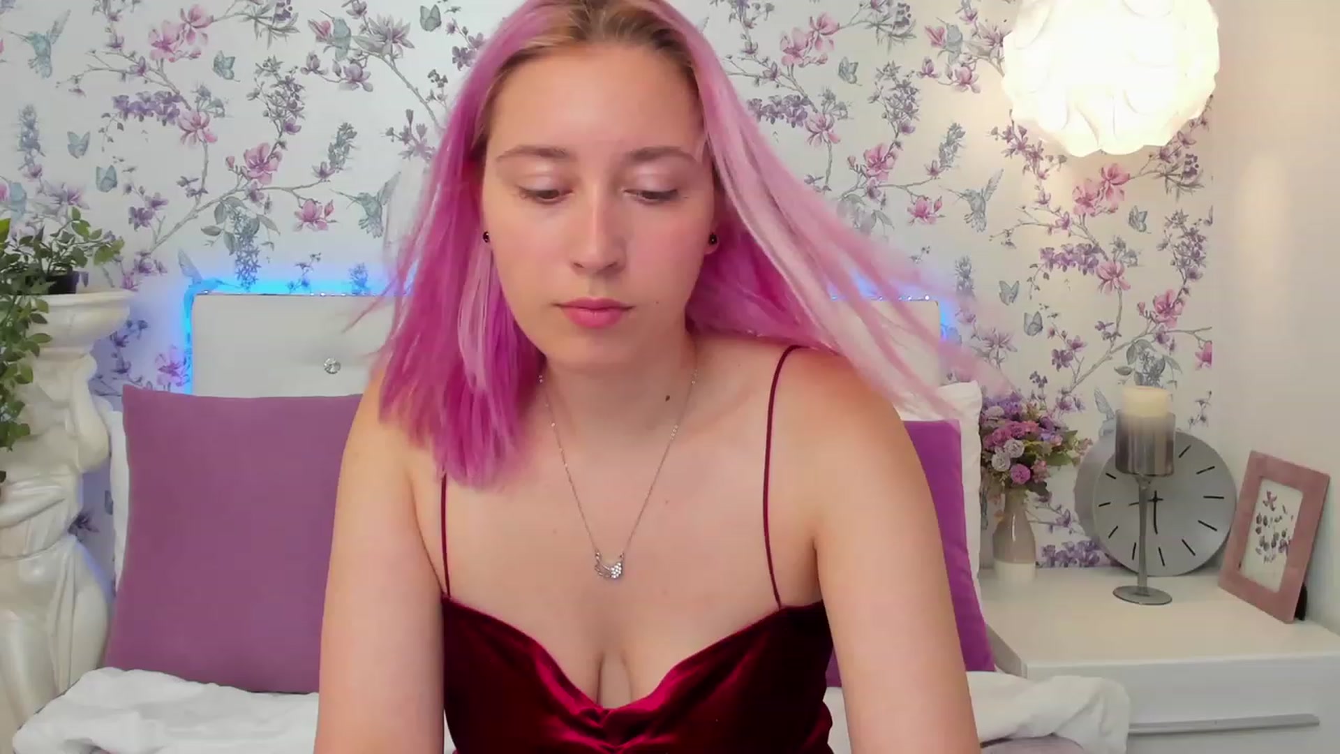 Gallery image thumbnail from PiperHart's myfreecams stream on, 08/06/2023, 14:34 image 11 of 20
