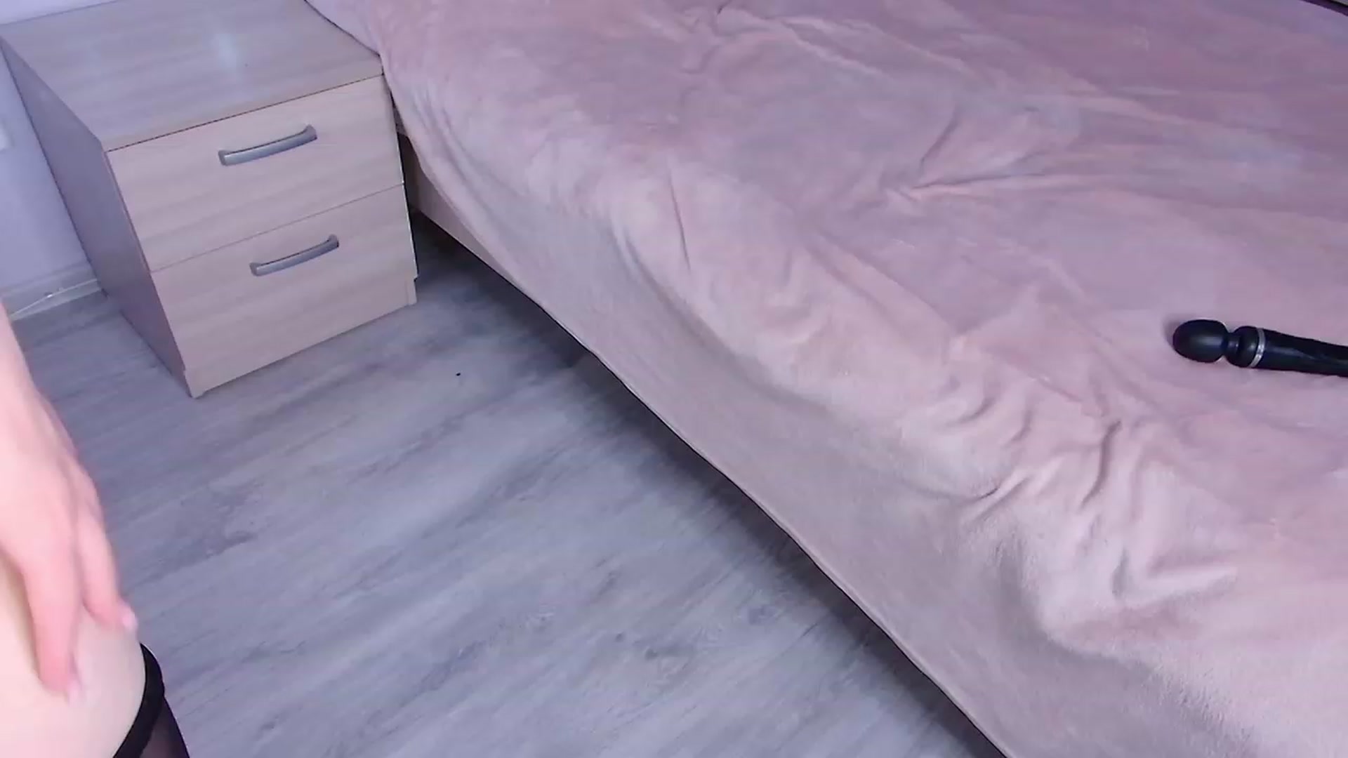 Gallery image thumbnail from PiperrFawn's myfreecams stream on, 05/14/2023, 18:58 image 16 of 20