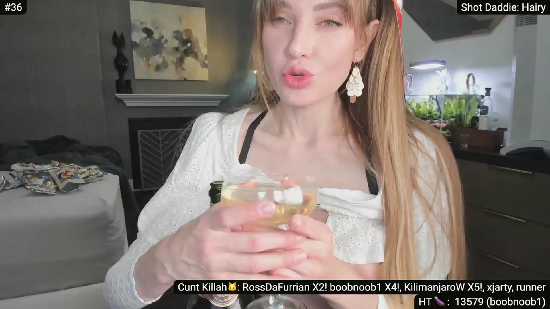 Gallery image thumbnail from PirateBooty's myfreecams stream on, 11/01/2023, 07:34 image 19 of 20