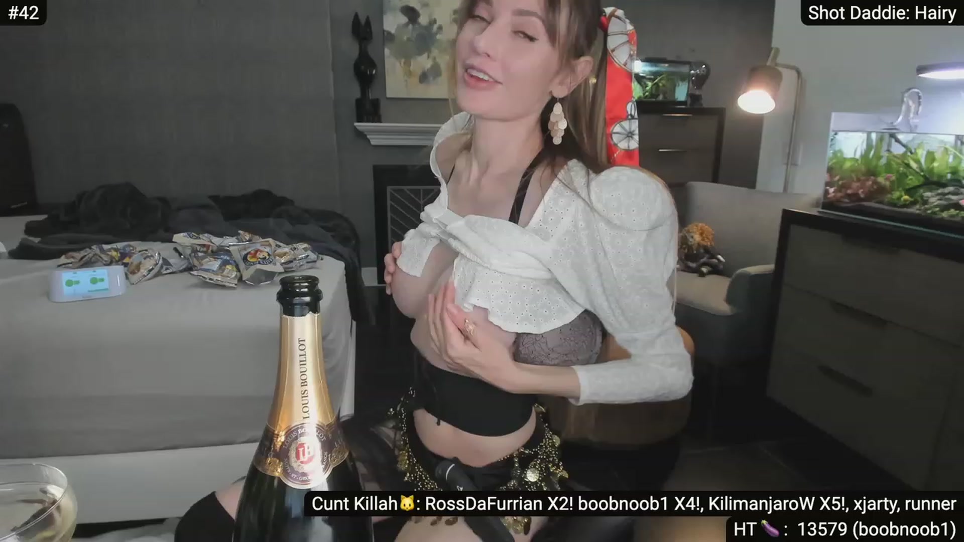 Gallery image thumbnail from PirateBooty's myfreecams stream on, 11/01/2023, 07:34 image 20 of 20