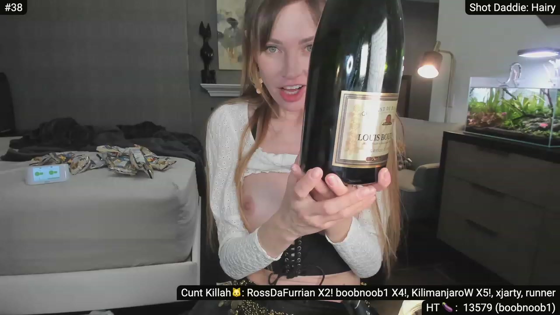 Gallery image thumbnail from PirateBooty's myfreecams stream on, 11/01/2023, 09:46 image 4 of 20