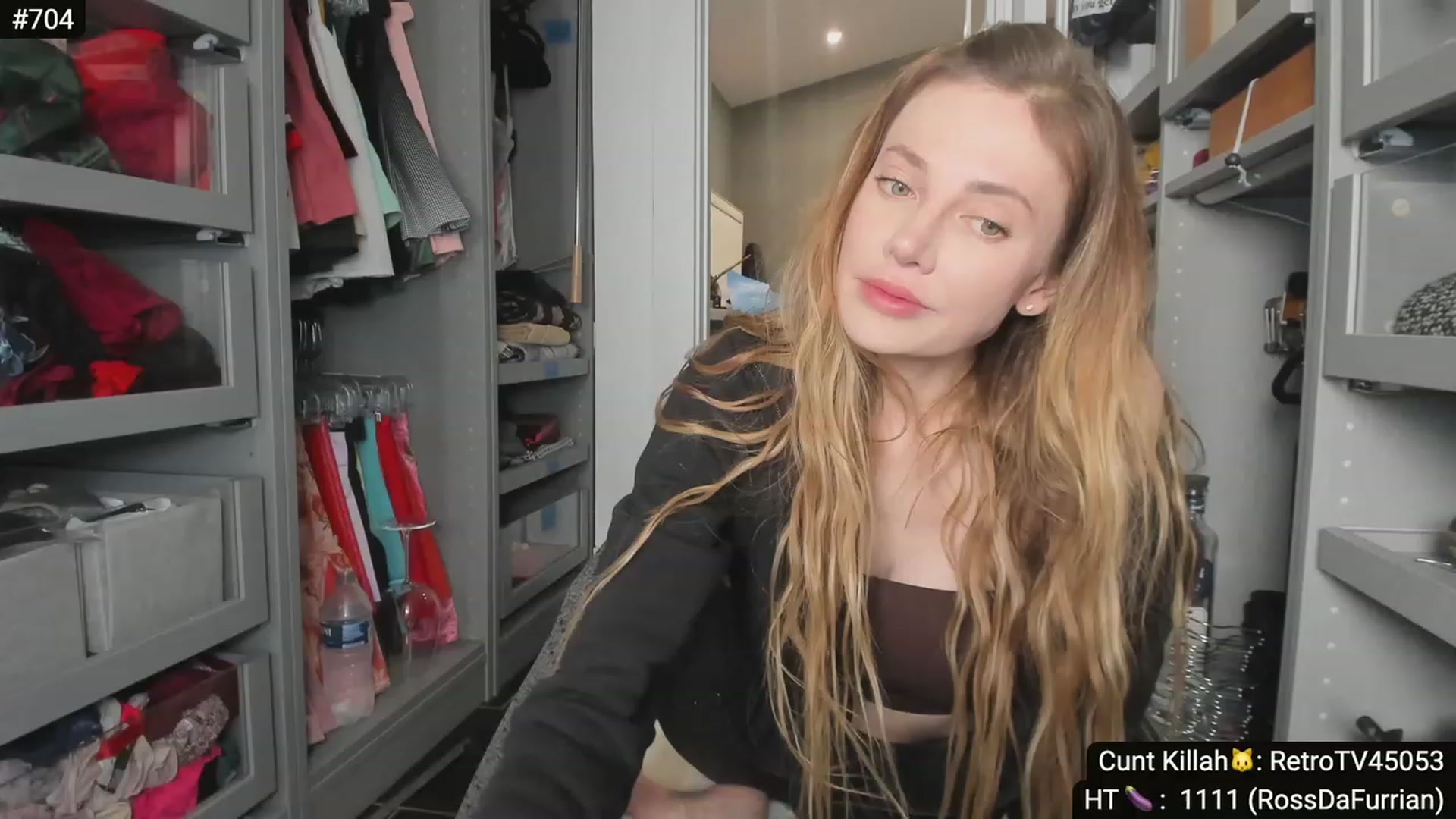 Gallery image thumbnail from PirateBooty's myfreecams stream on, 11/04/2023, 09:59 image 1 of 20