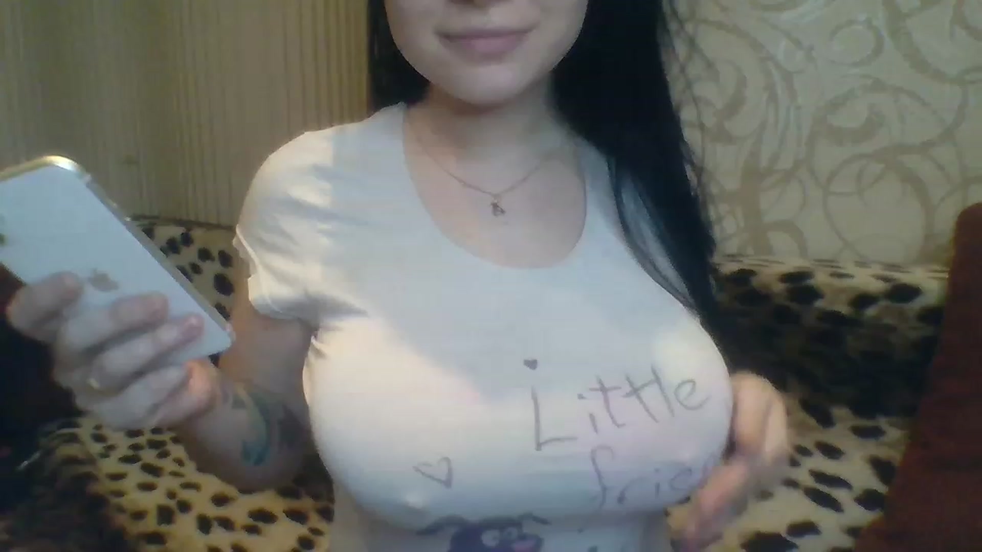 Gallery image thumbnail from Pismina_Ann's myfreecams stream on, 03/04/2023, 19:00 image 18 of 20