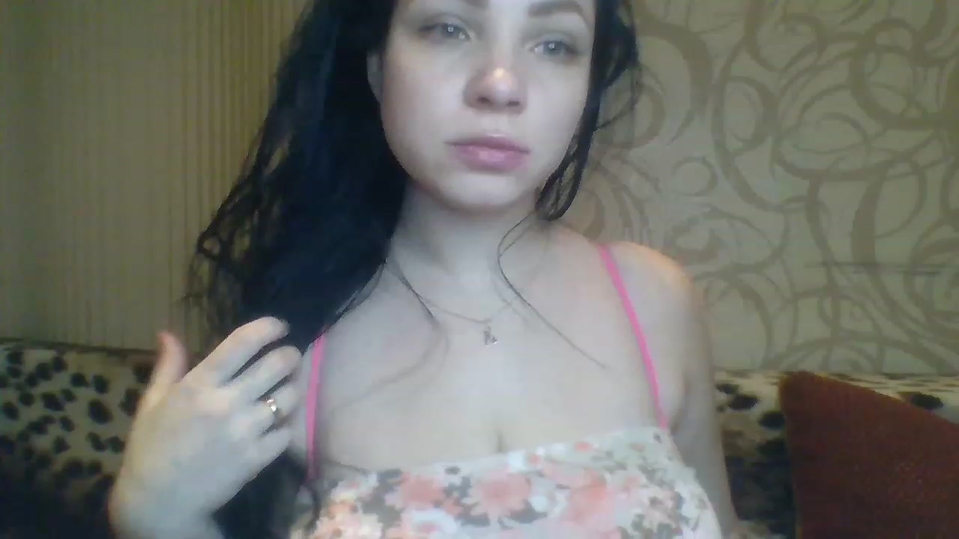 Gallery image thumbnail from Pismina_Ann's myfreecams stream on, 03/04/2023, 19:57 image 19 of 20