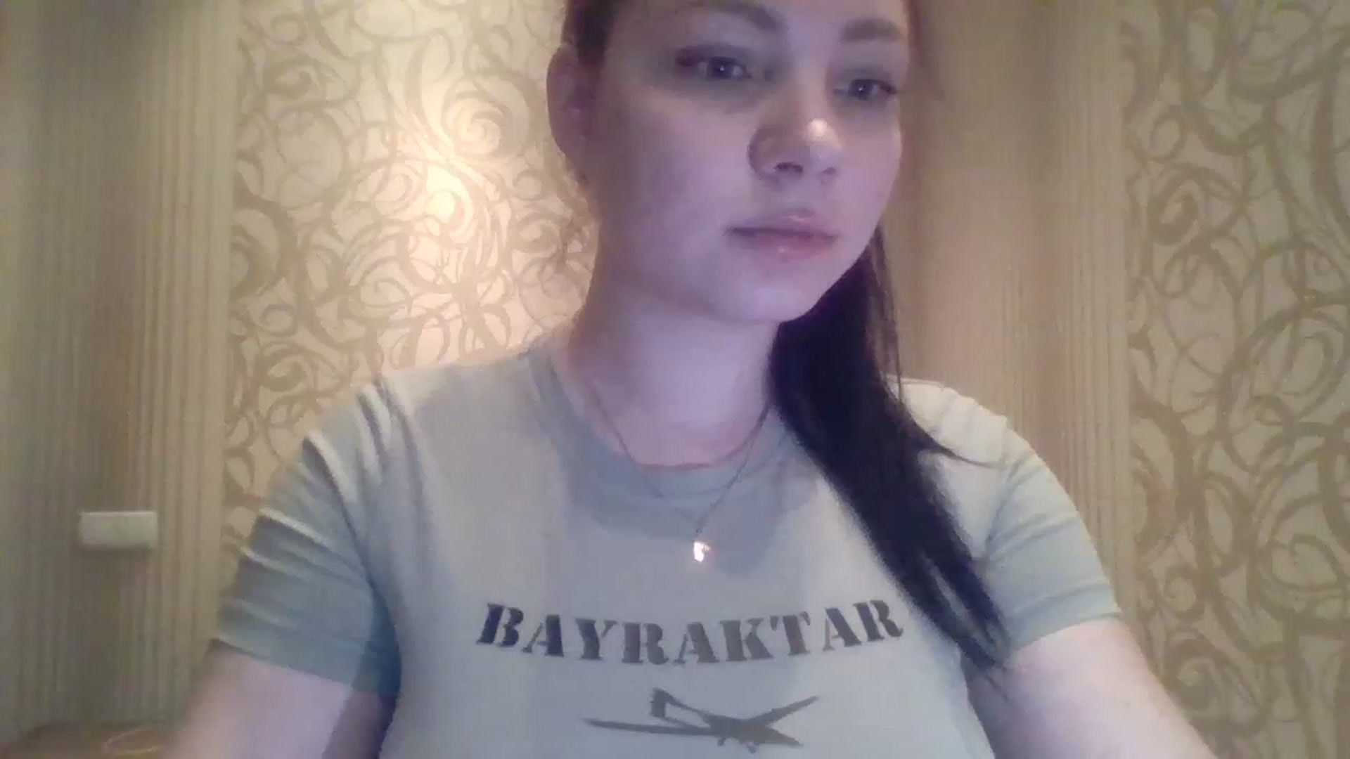 Gallery image thumbnail from Pismina_Ann's myfreecams stream on, 05/06/2023, 17:22 image 6 of 20