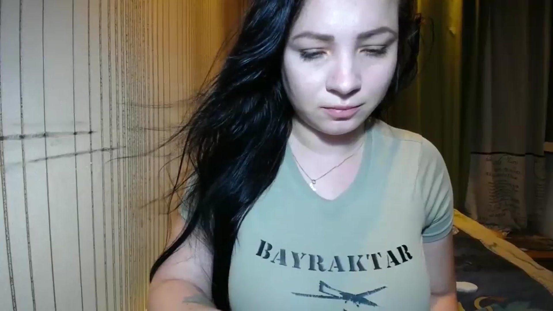 Gallery image thumbnail from Pismina_Ann's myfreecams stream on, 08/18/2023, 19:16 image 13 of 20