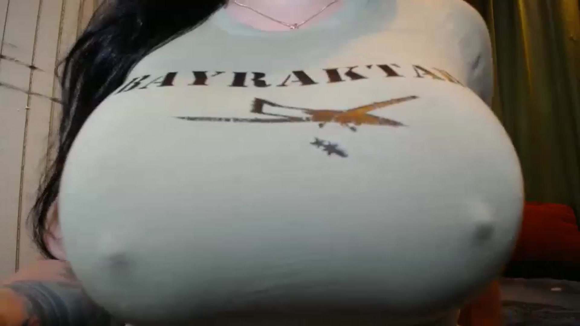 Gallery image thumbnail from Pismina_Ann's myfreecams stream on, 08/19/2023, 14:05 image 2 of 20