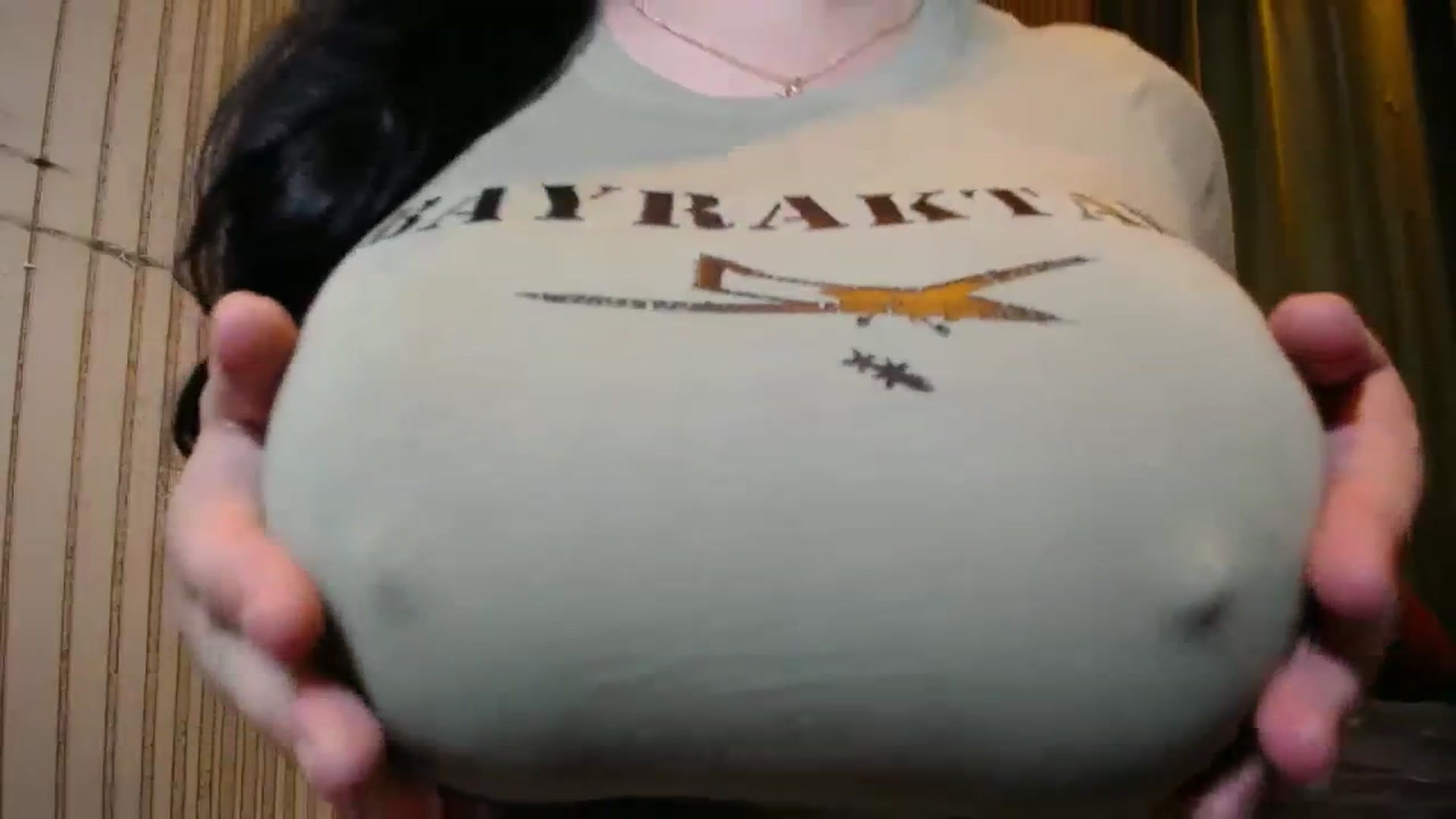 Gallery image thumbnail from Pismina_Ann's myfreecams stream on, 08/19/2023, 14:05 image 6 of 20