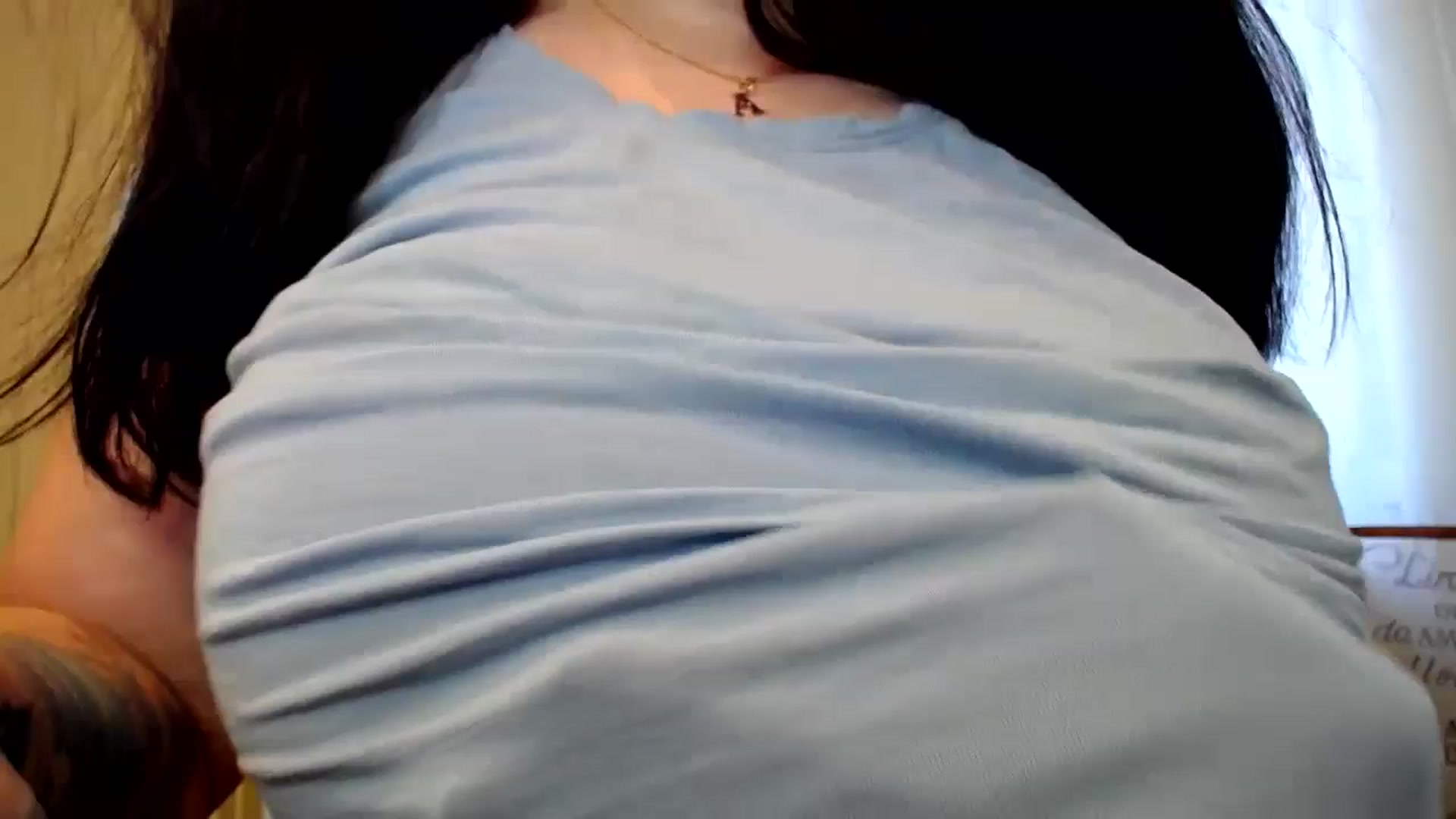 Gallery image thumbnail from Pismina_Ann's myfreecams stream on, 07/31/2024, 13:22 image 8 of 20