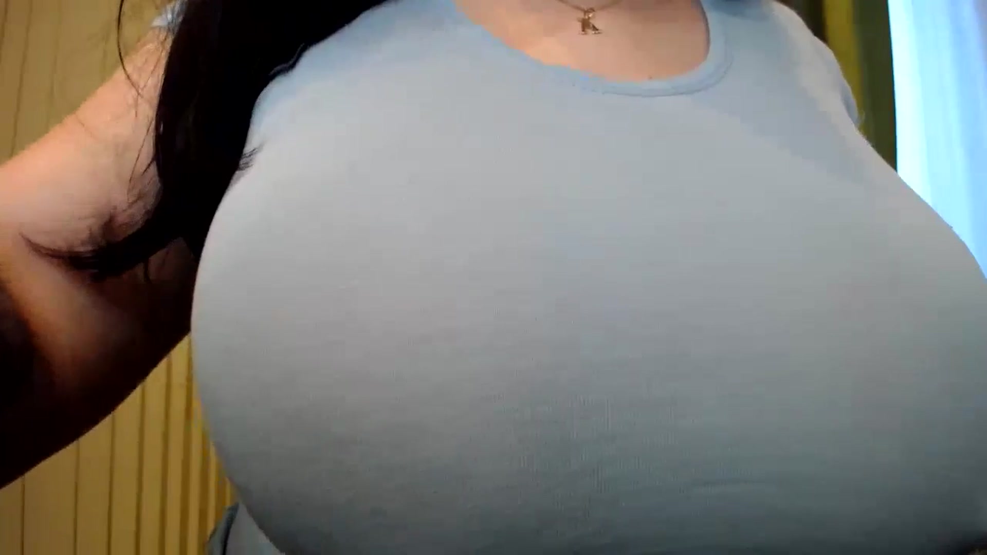 Gallery image thumbnail from Pismina_Ann's myfreecams stream on, 07/31/2024, 13:22 image 13 of 20