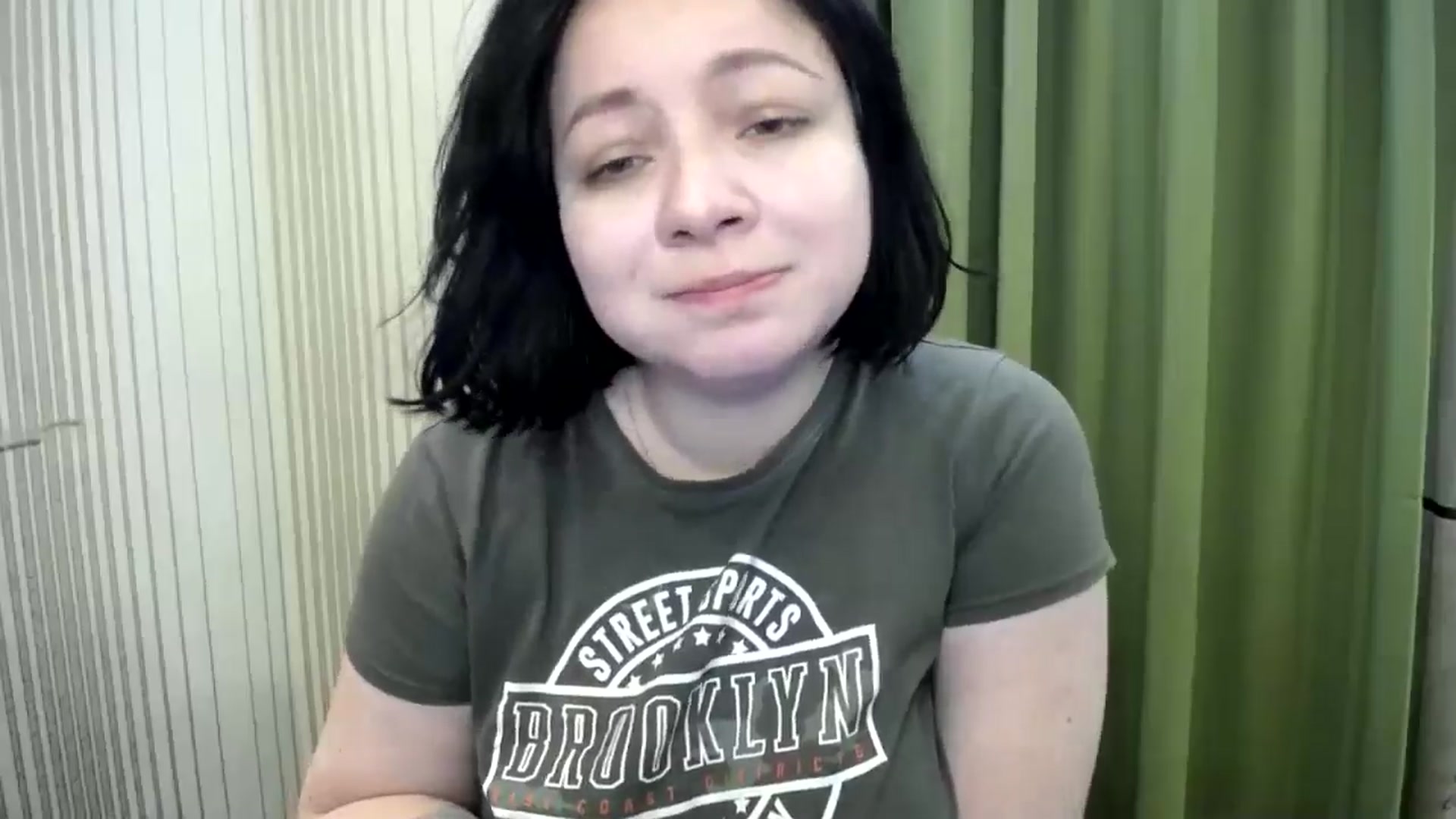 Gallery image thumbnail from Pismina_Ann's myfreecams stream on, 12/23/2025, 19:00 image 4 of 20