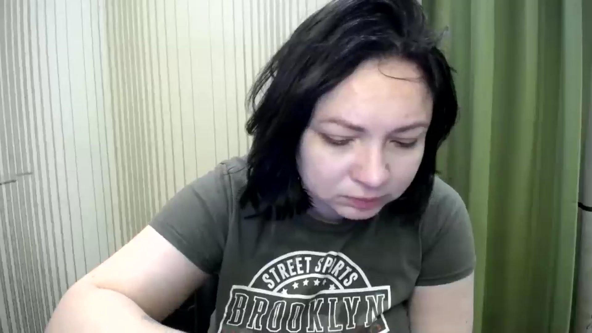 Gallery image thumbnail from Pismina_Ann's myfreecams stream on, 12/23/2025, 19:00 image 5 of 20