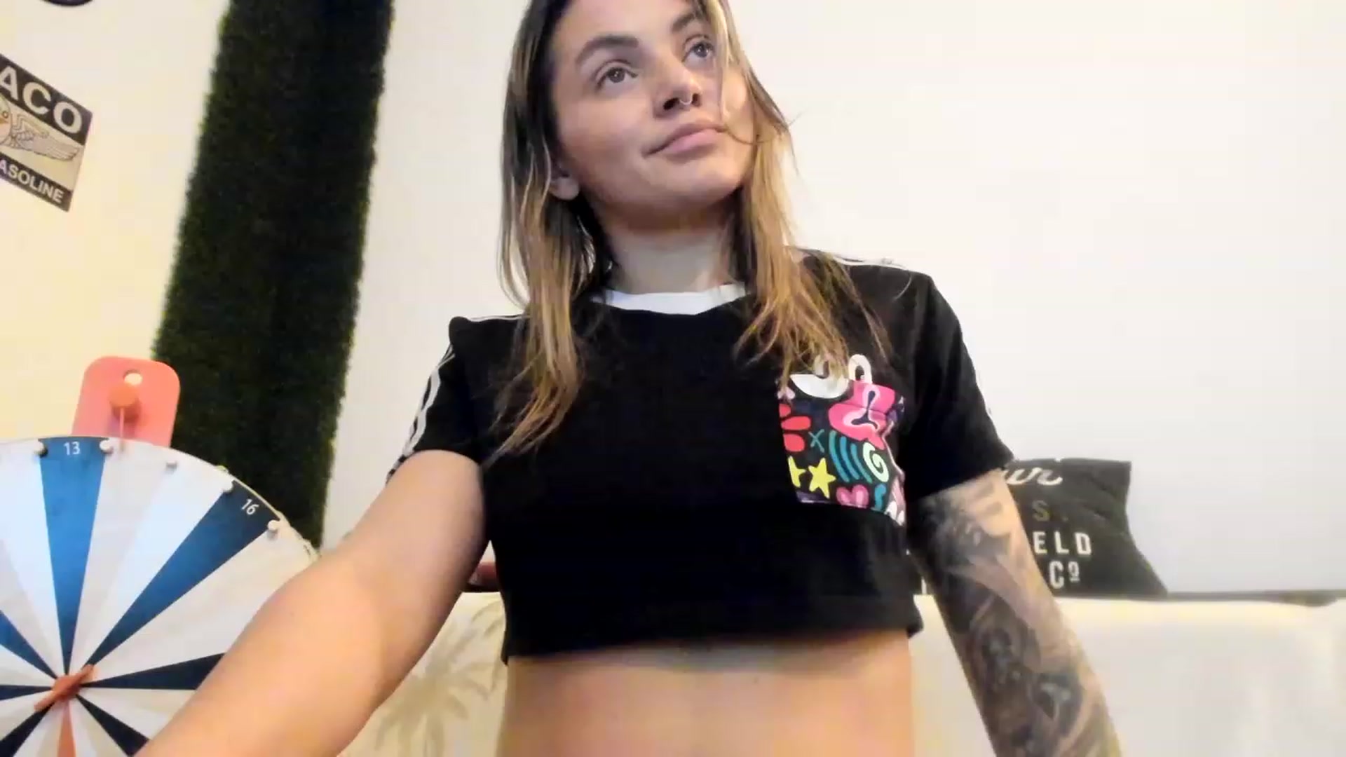 Gallery image thumbnail from PisuVamp_'s myfreecams stream on, 12/09/2022, 22:52 image 20 of 20