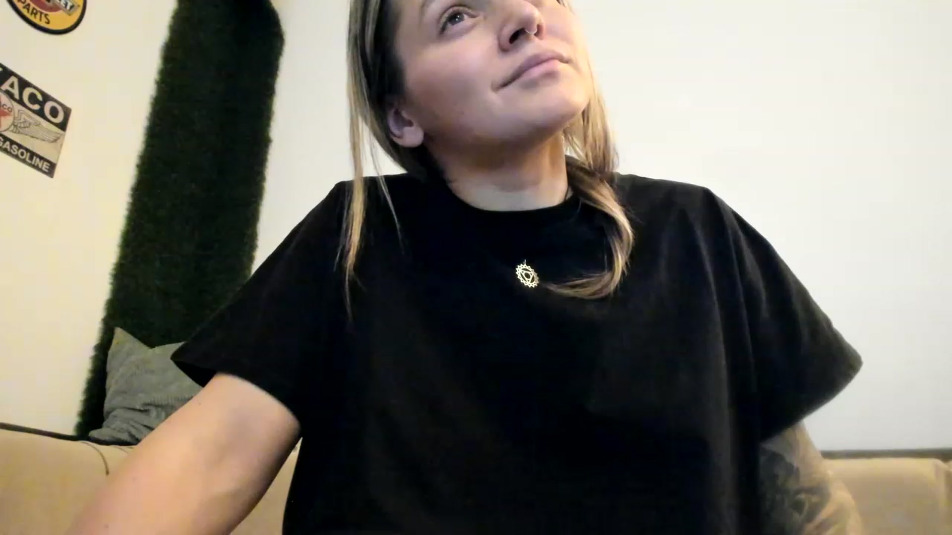 Gallery image thumbnail from PisuVamp_'s myfreecams stream on, 02/10/2023, 22:37 image 12 of 20